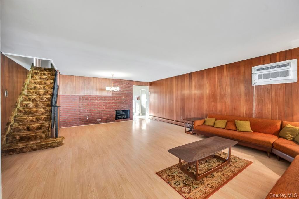 #16 photo, 51 Fireplace Lane, ナッソー郡 Hicksville , NY 11801