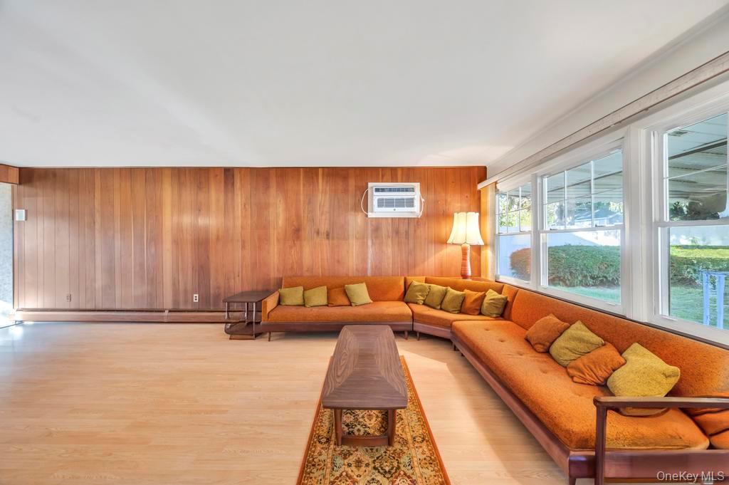 #17 photo, 51 Fireplace Lane, ナッソー郡 Hicksville , NY 11801