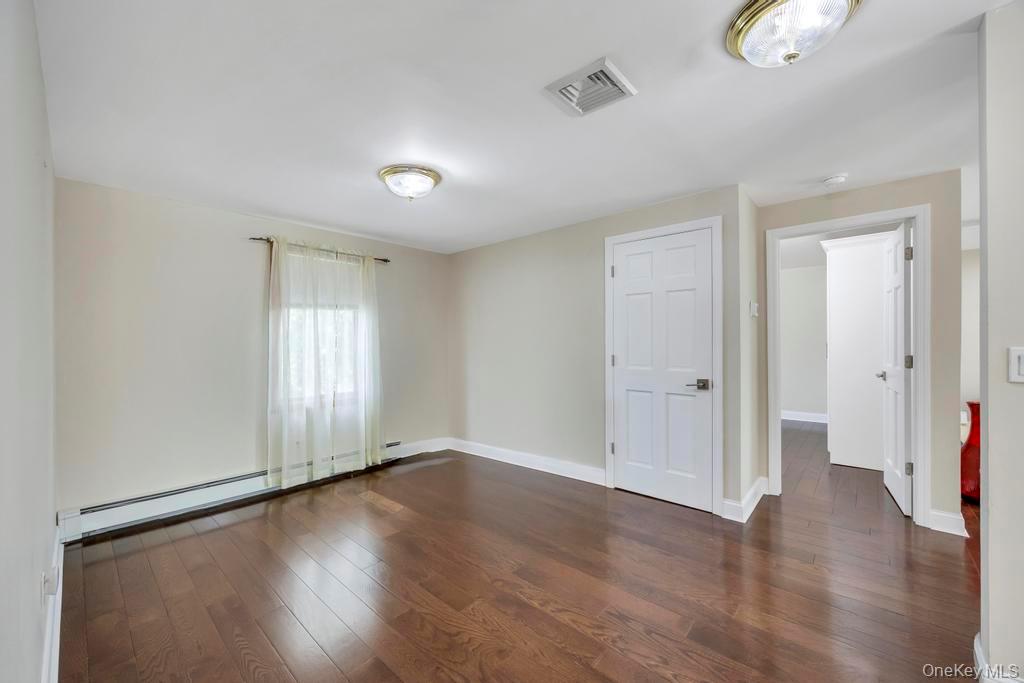 #14 photo, 30 Andover Lane, ナッソー郡 Hicksville , NY 11801