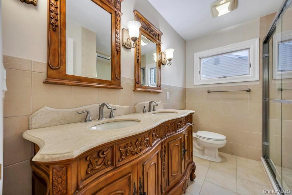 #18 photo, 30 Andover Lane, ナッソー郡 Hicksville , NY 11801