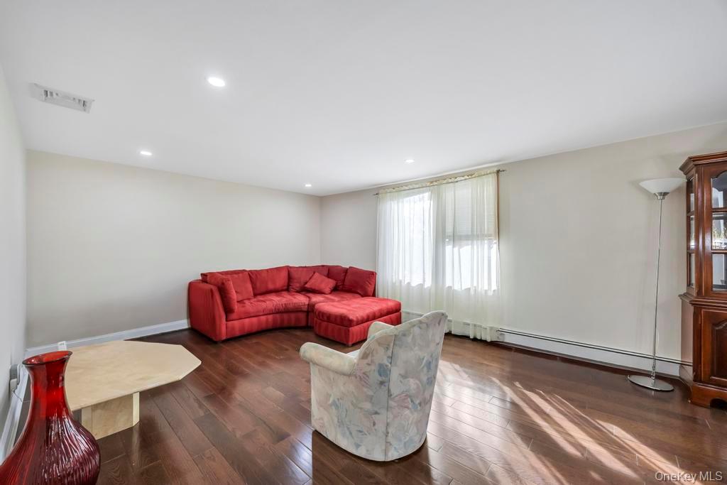 #9 photo, 30 Andover Lane, ナッソー郡 Hicksville , NY 11801