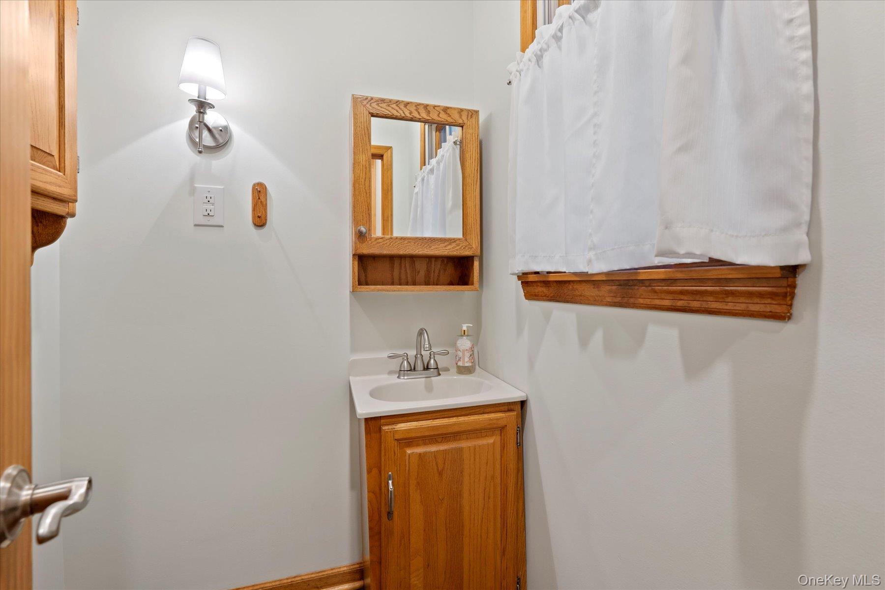 #15 photo, 51 Marvin Street, サフォーク郡 Patchogue , NY 11772