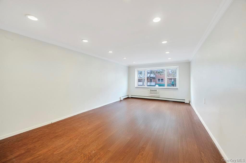 #12 photo, 101 Lincoln Avenue, ナッソー郡 Mineola , NY 11501