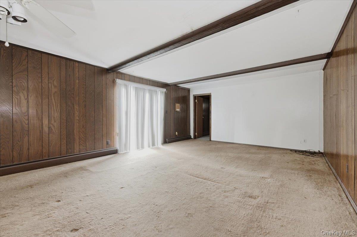 #11 photo, 10 Gate Lane, West Islip , NY 11795