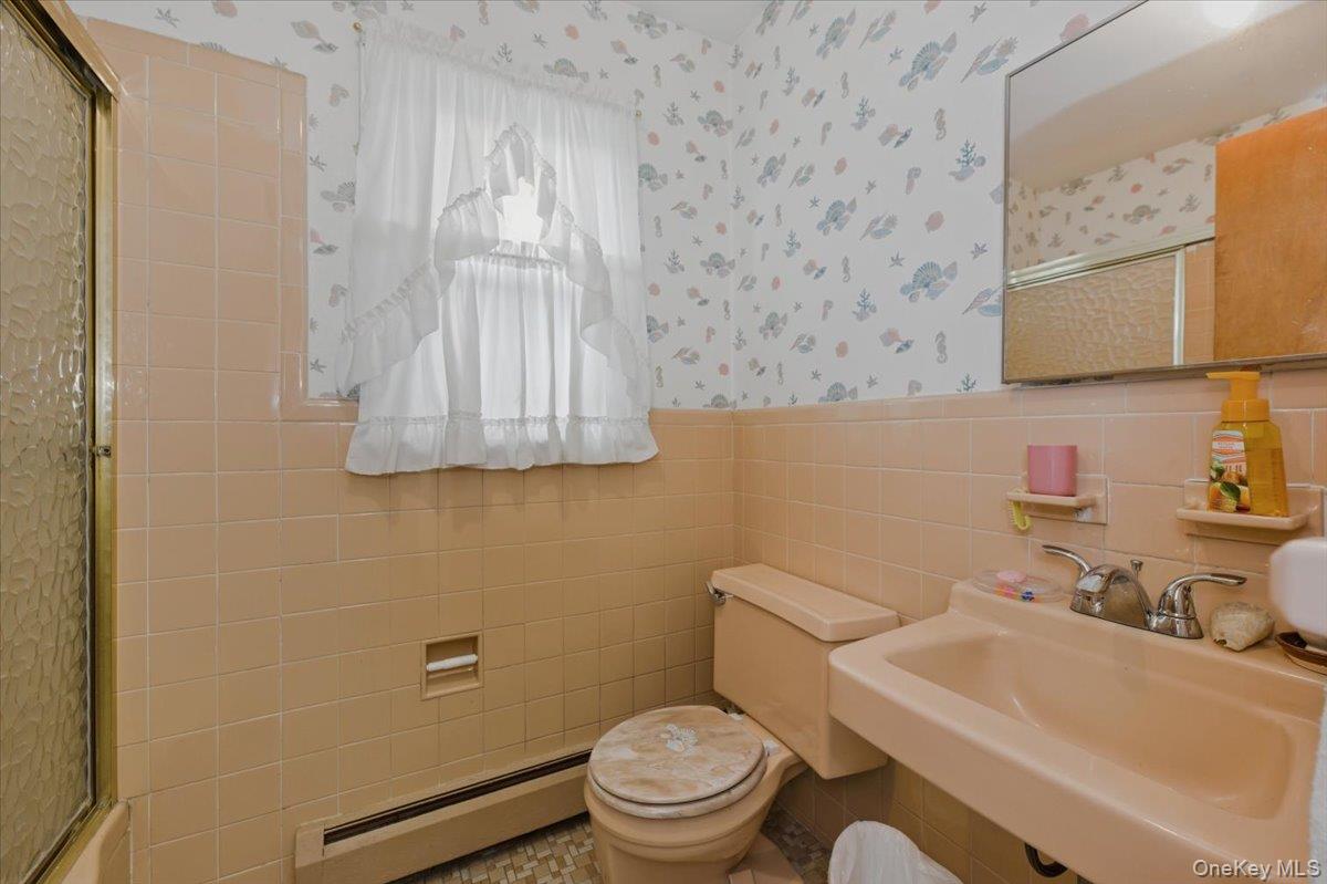 #15 photo, 10 Gate Lane, West Islip , NY 11795