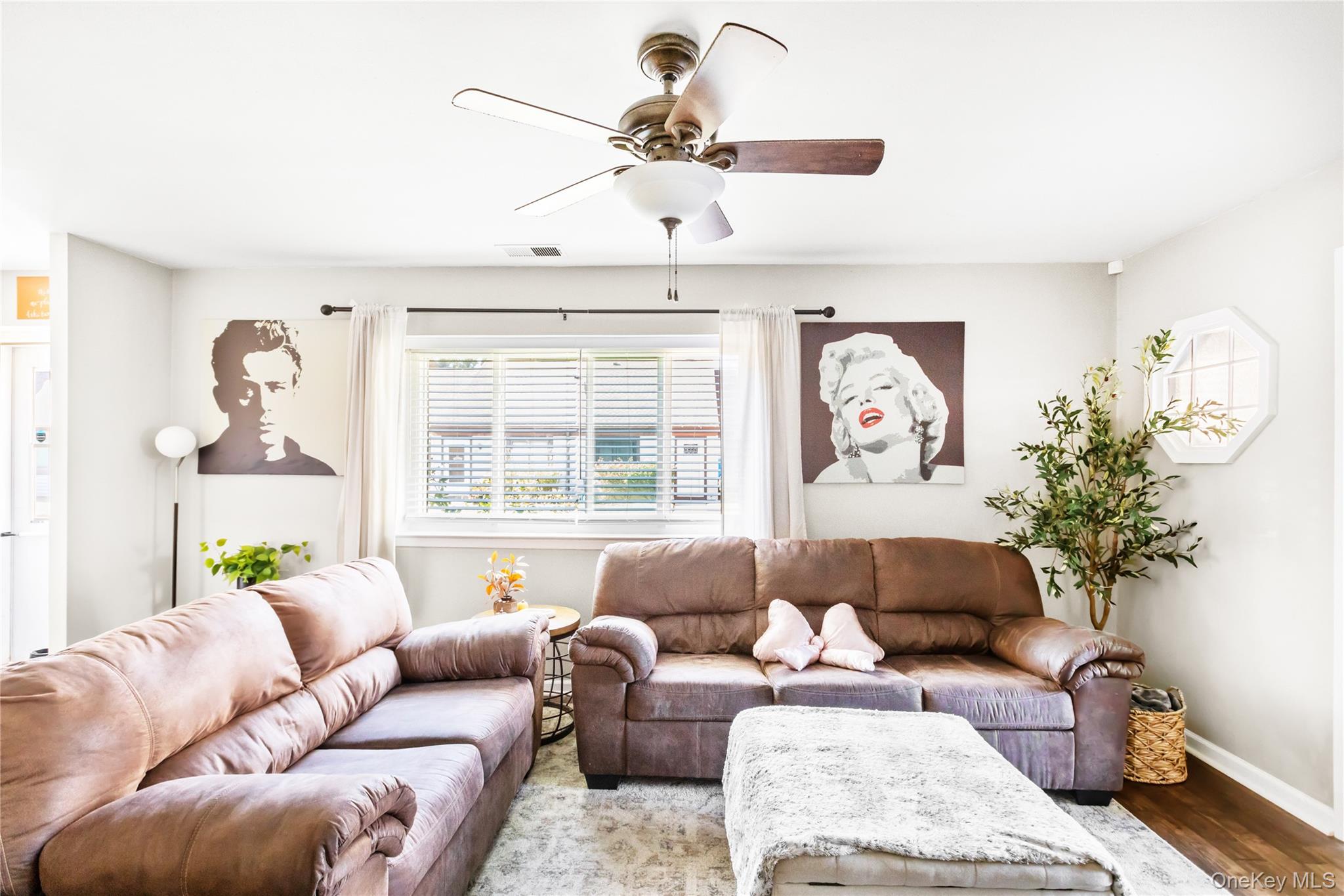 #4 photo, 93 Gauguin Court, Middle Island , NY 11953