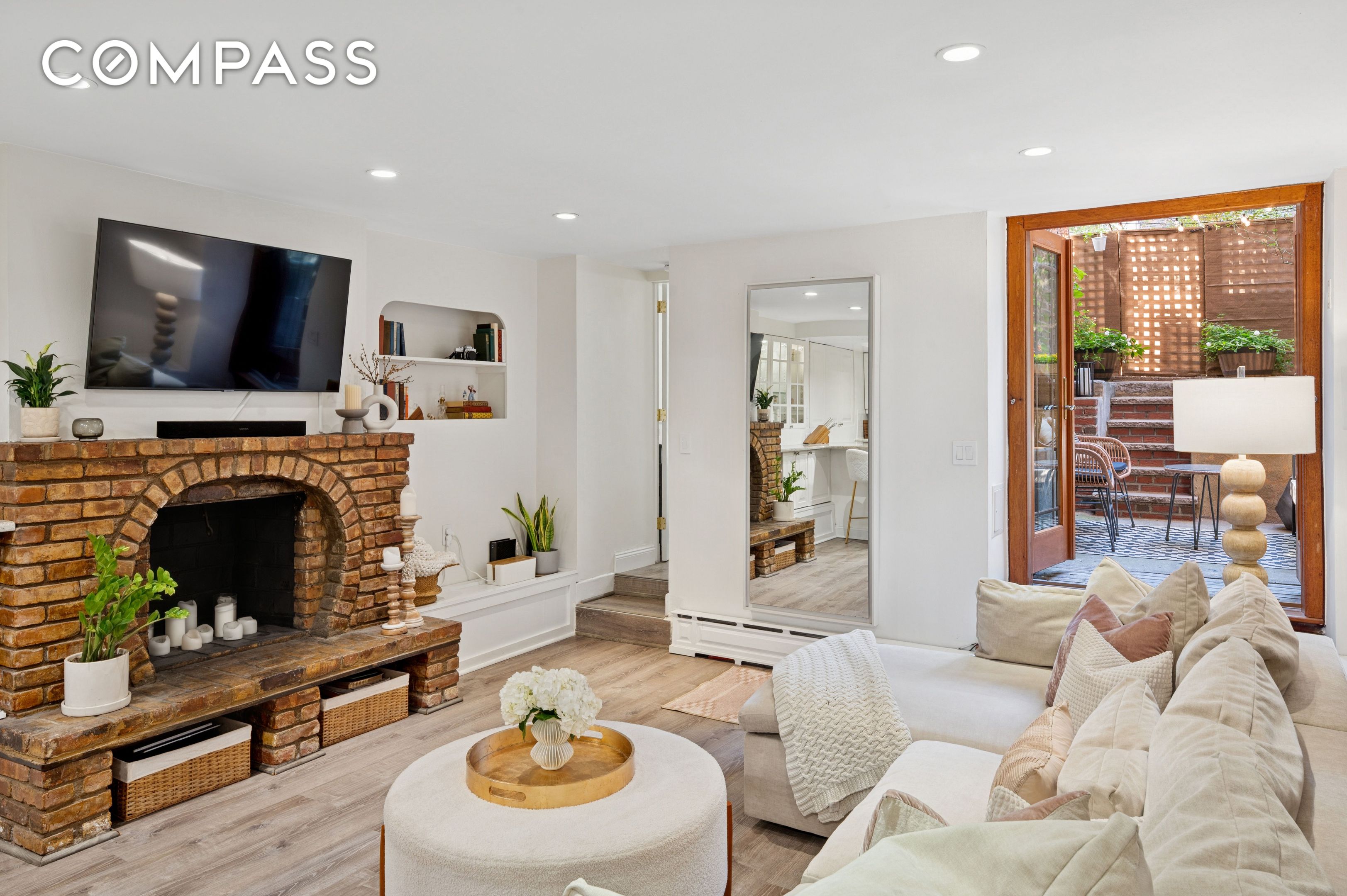 #1 photo, 118 W 81st Street, マンハッタン Upper West Side , NY 10024