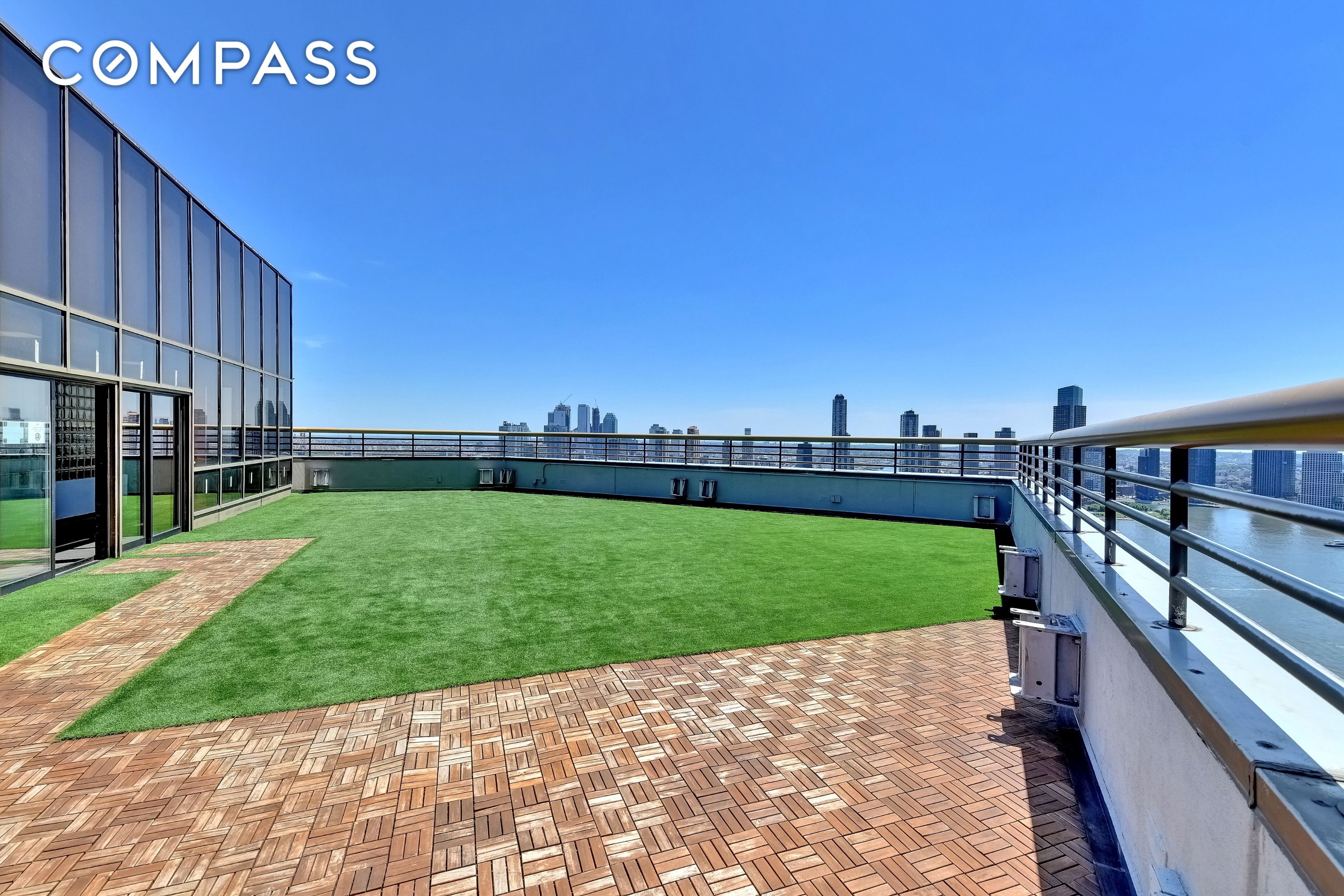 #8 photo, 630 1st Avenue, マンハッタン Murray Hill , NY 10016