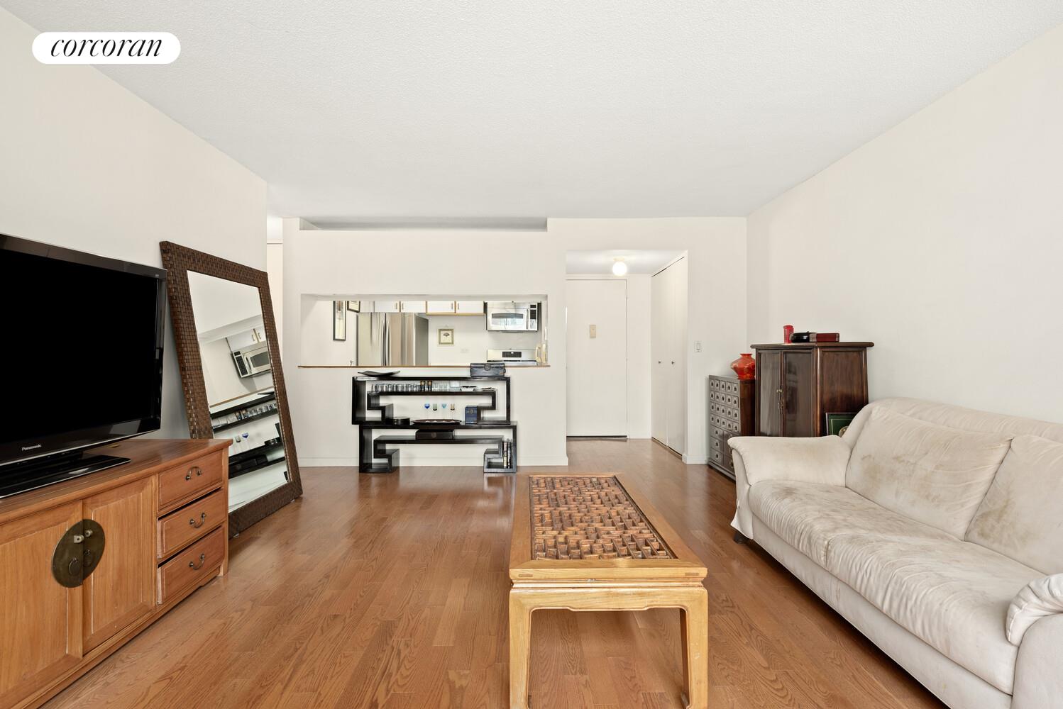 #4 photo, 377 RECTOR Place, Battery Park City , NY 10280