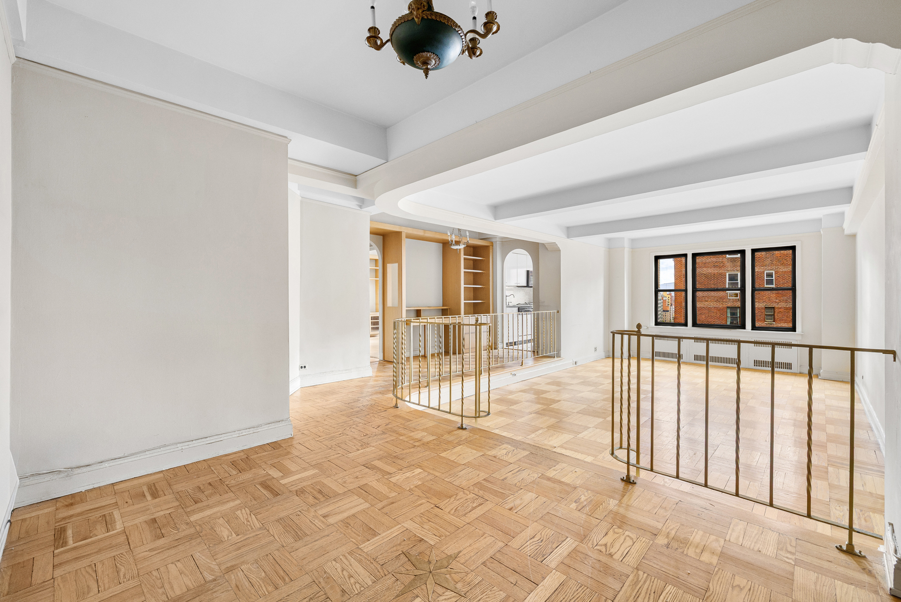 #3 photo, 123 E 37th Street, マンハッタン Murray Hill , NY 10016