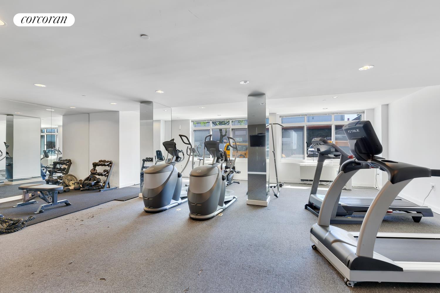 #9 photo, Astoria, クイーンズ区 Astoria , NY 11106