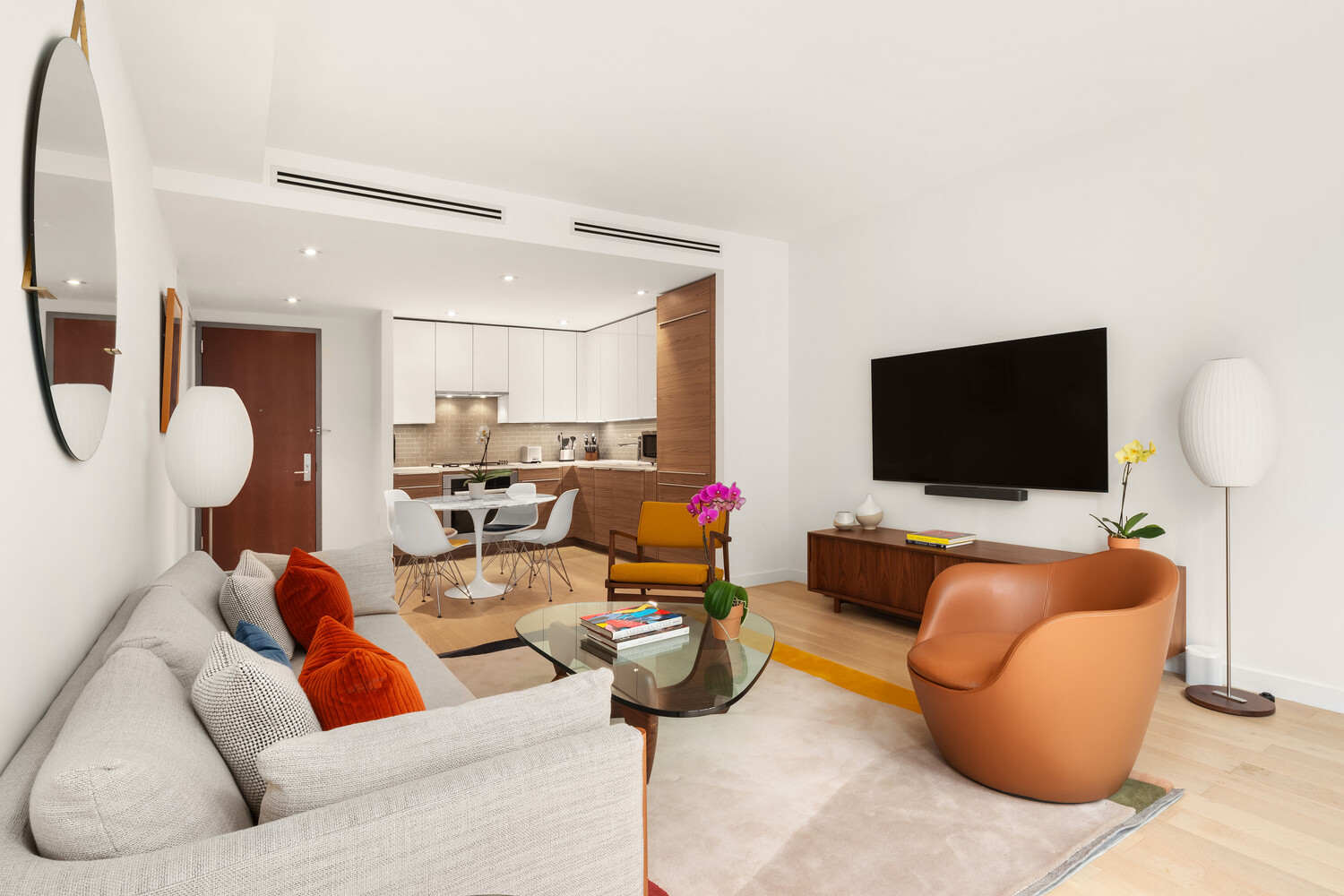 #11 photo, 337 E 62ND Street, マンハッタン Lenox Hill , NY 10065