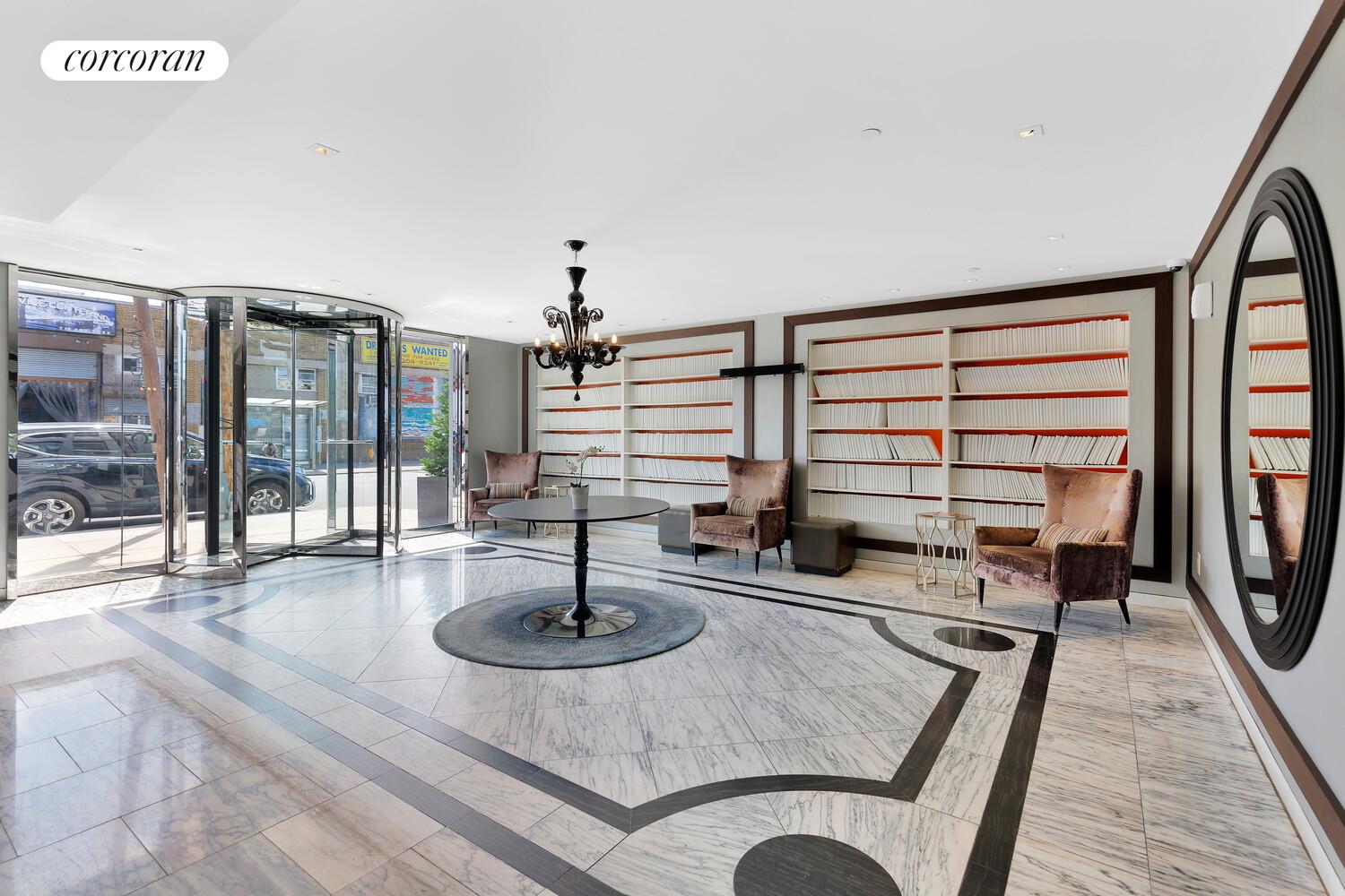 #9 photo, Astoria, クイーンズ区 Astoria , NY 11106