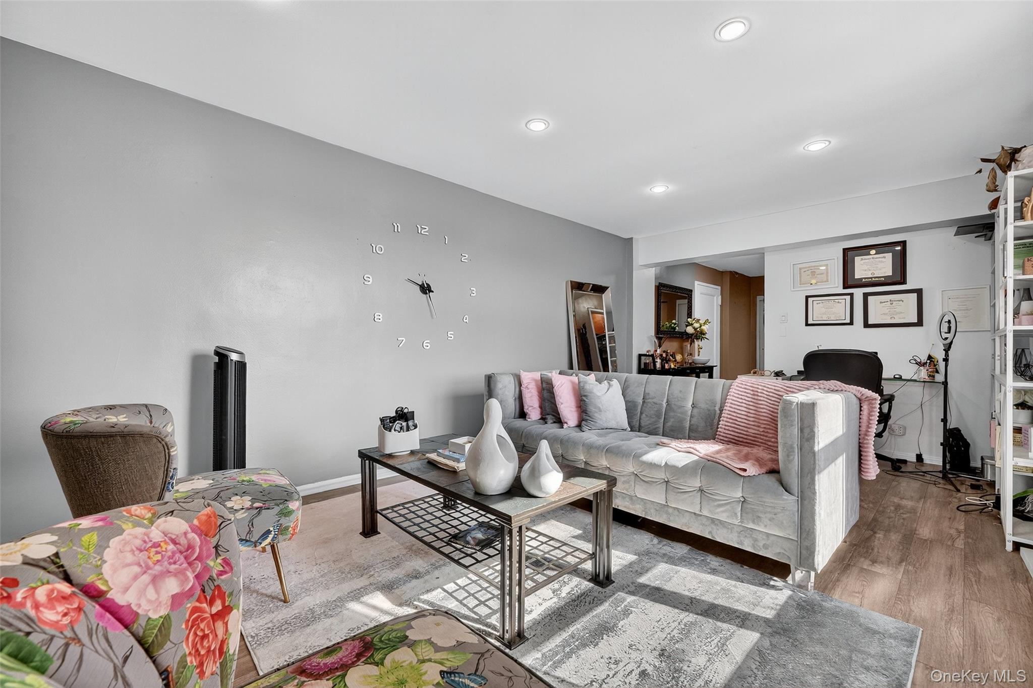 #11 photo, 1010 Sherman Avenue, ブロンクス区 Bronx , NY 10456