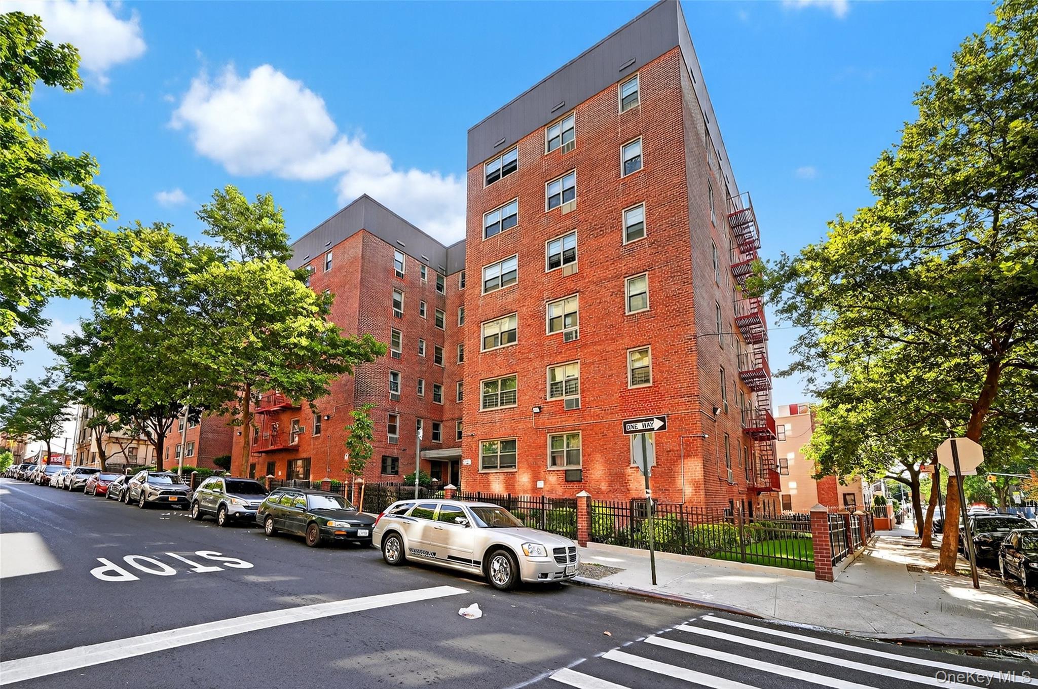 #4 photo, 1010 Sherman Avenue, ブロンクス区 Bronx , NY 10456