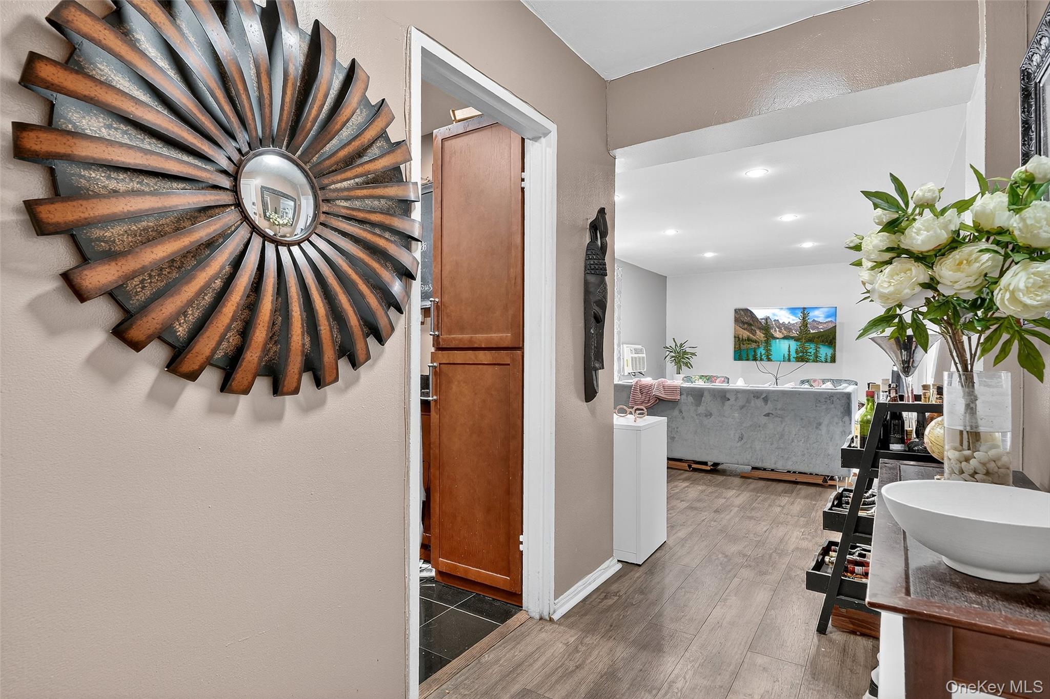 #6 photo, 1010 Sherman Avenue, ブロンクス区 Bronx , NY 10456