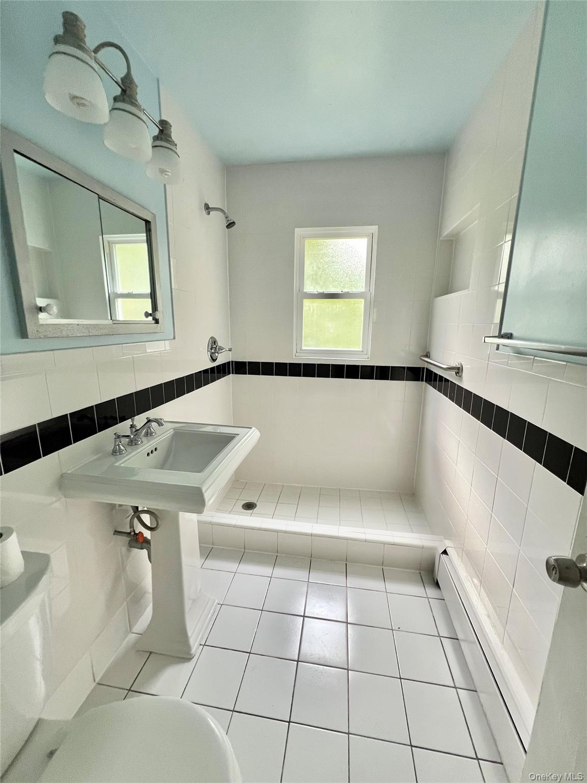 #6 photo, 47 Washington Avenue, White Plains , NY 10603