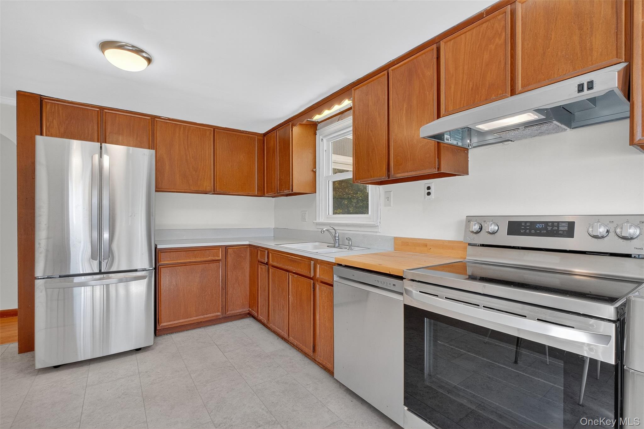 #15 photo, 86 Gardnertown Road, Newburgh , NY 12550