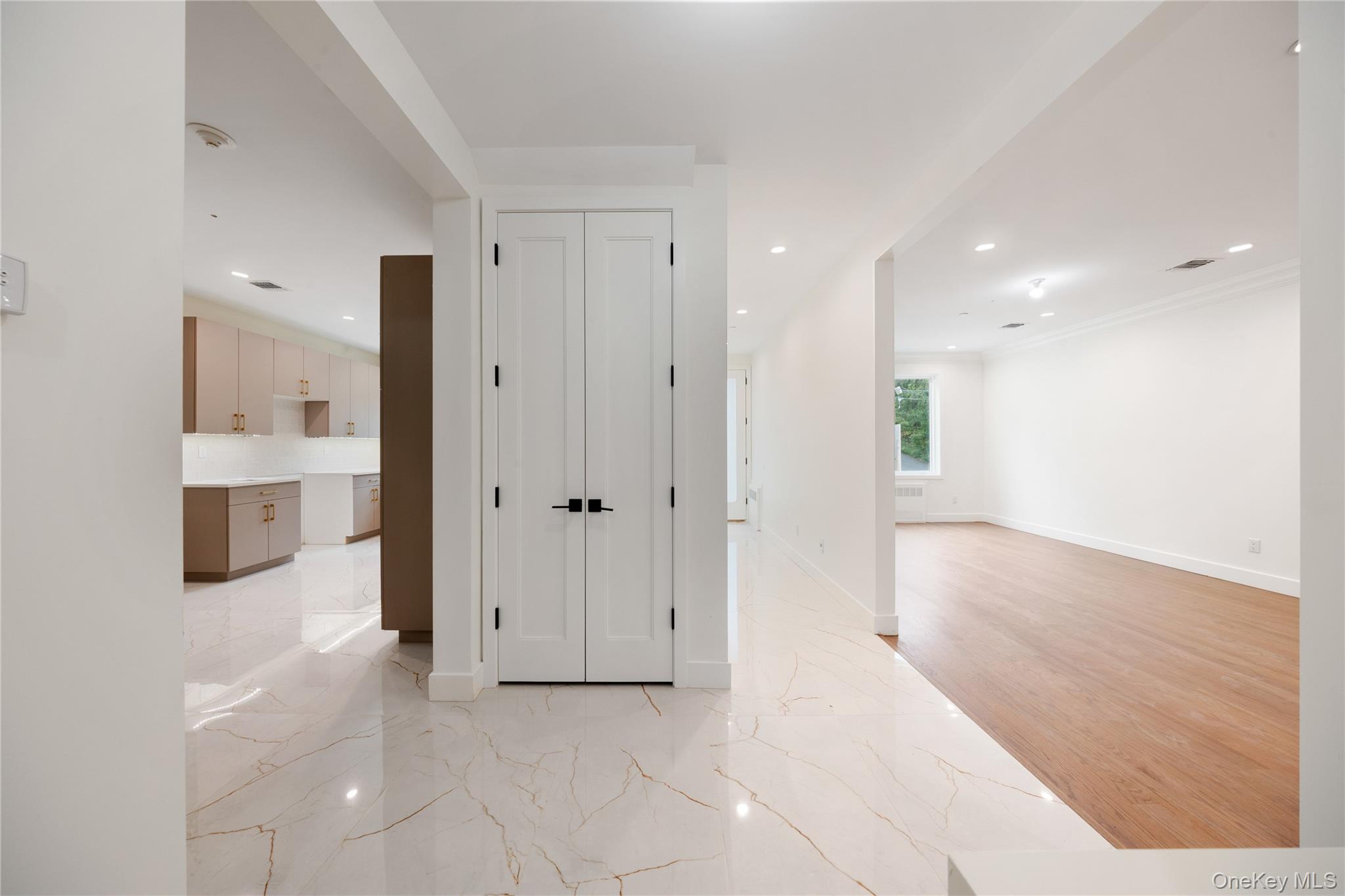 #7 photo, 133 Lake Street, Monsey , NY 10977