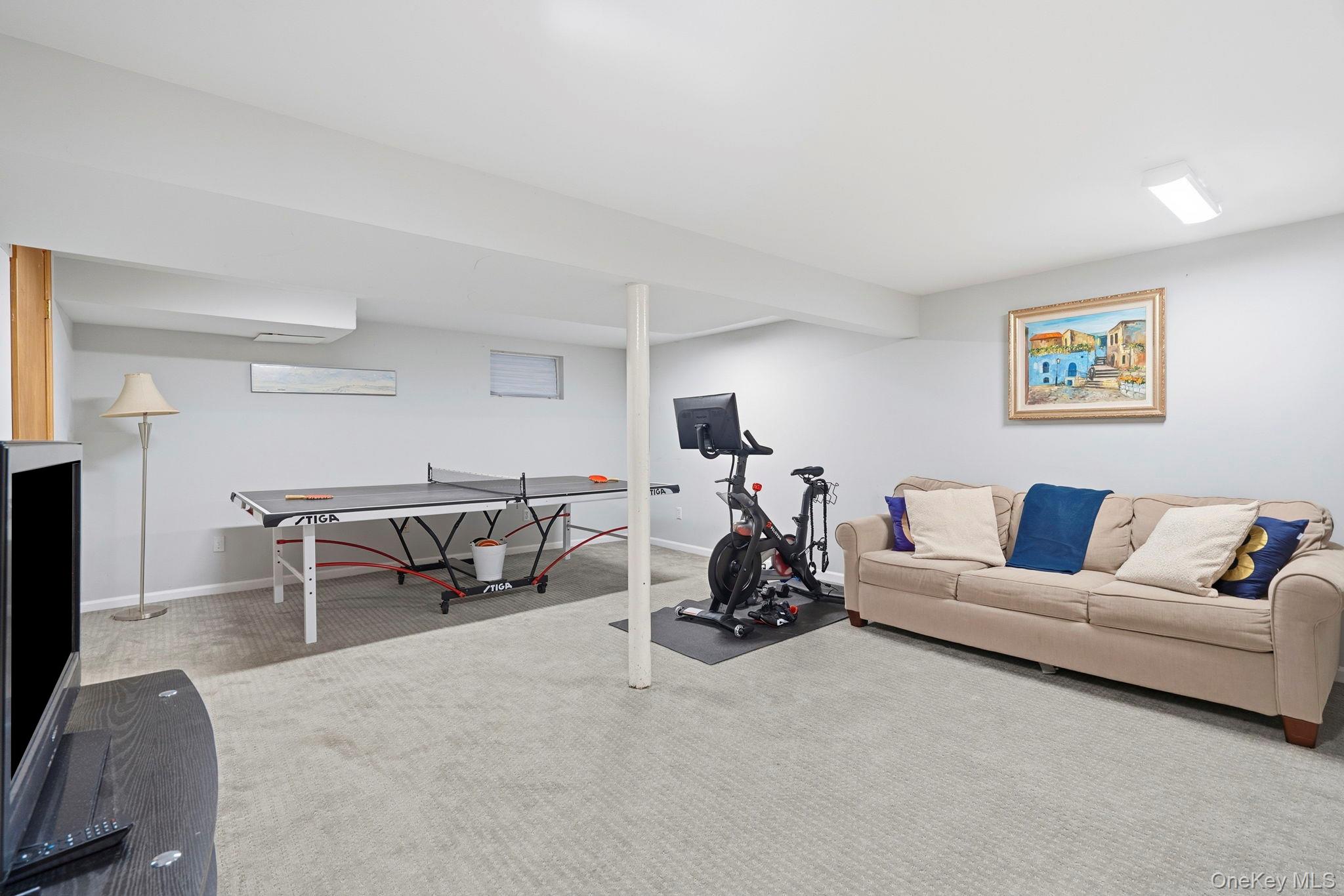 #18 photo, 52 Rogers Drive, New Rochelle , NY 10804