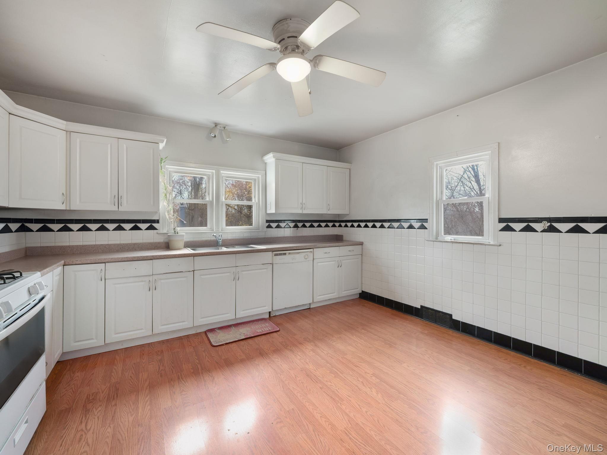 #8 photo, 14 Bellevue Road, Newburgh , NY 12550