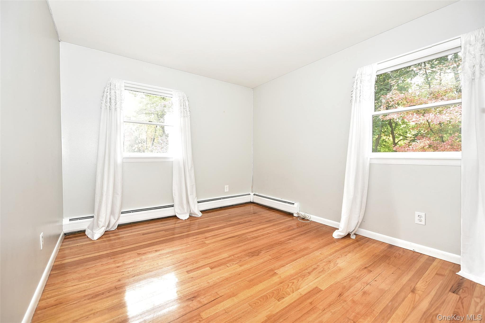 #18 photo, 33 S Hillcrest Road, Suffern , NY 10901