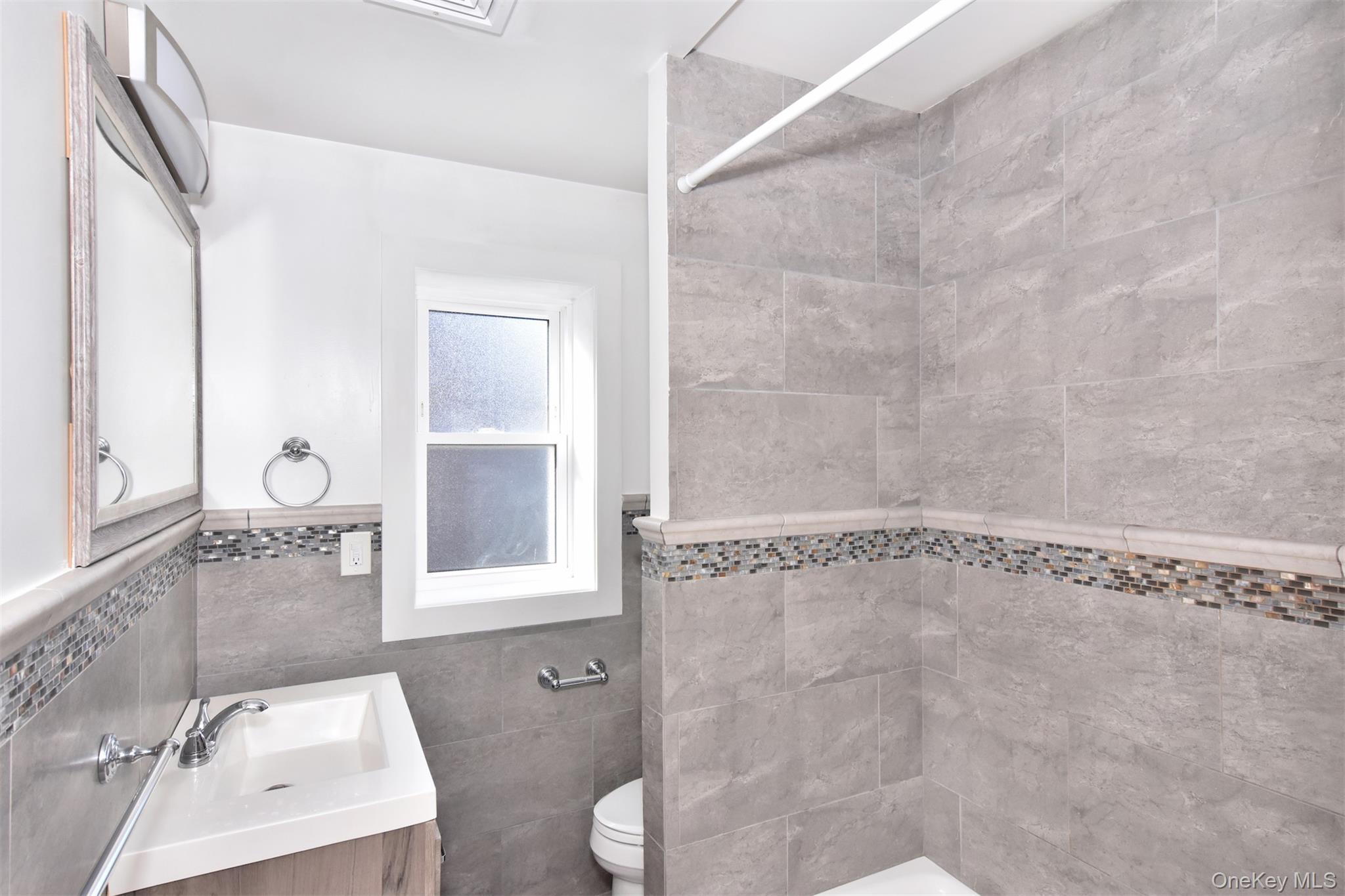 #8 photo, 519 Fifth Avenue, Pelham , NY 10803