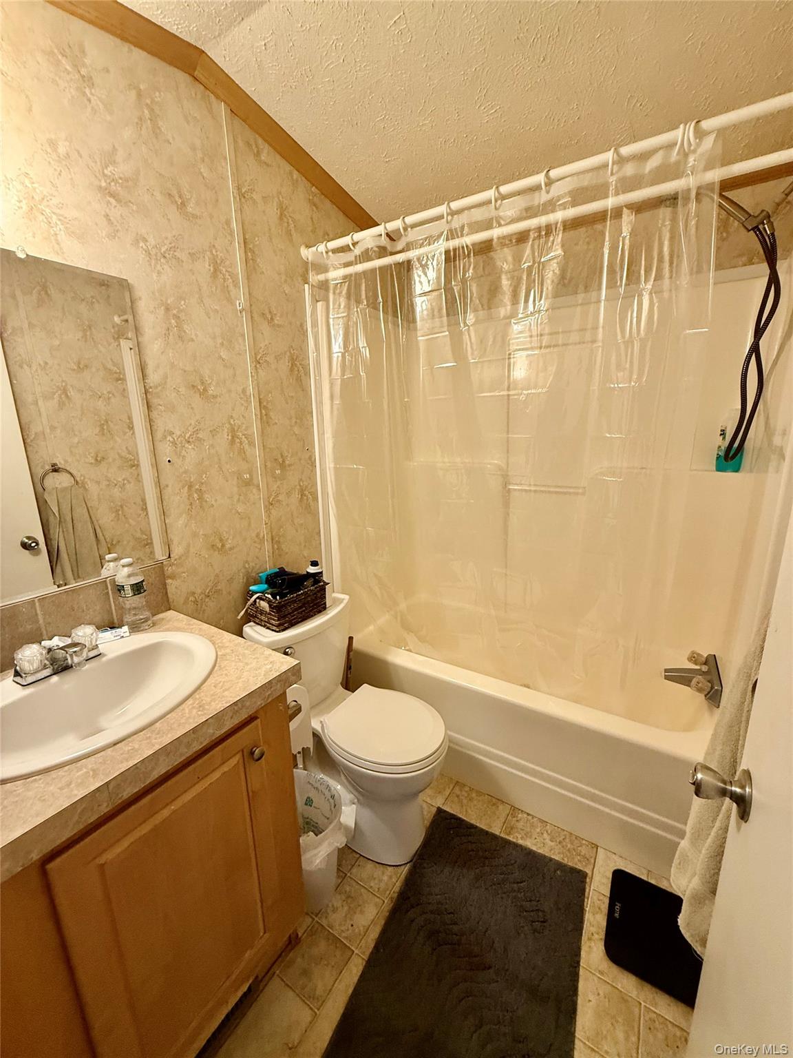 #14 photo, 568 Gulliver Terrace, Walden , NY 12586