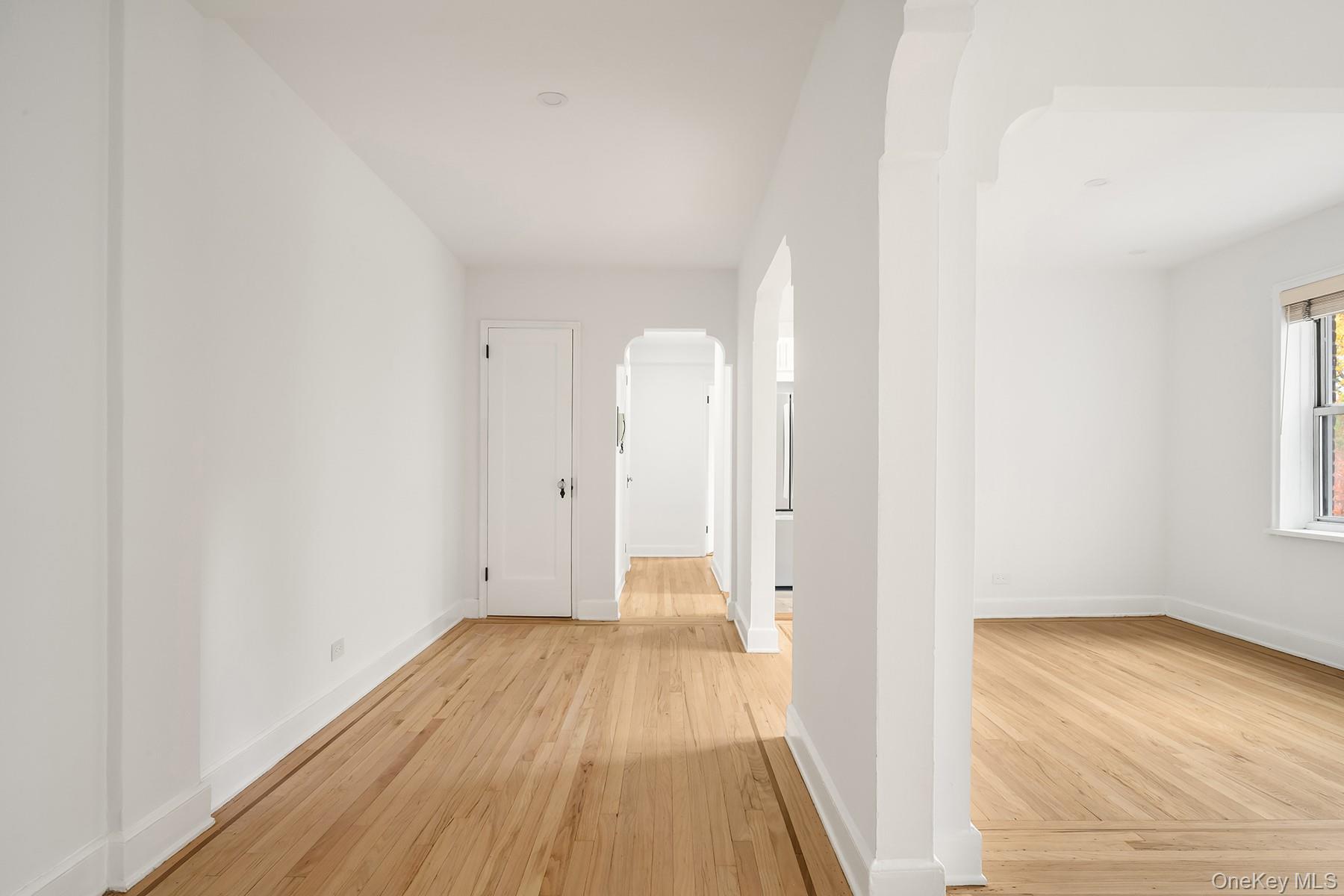 #19 photo, 5430 Netherland Avenue, Bronx , NY 10471