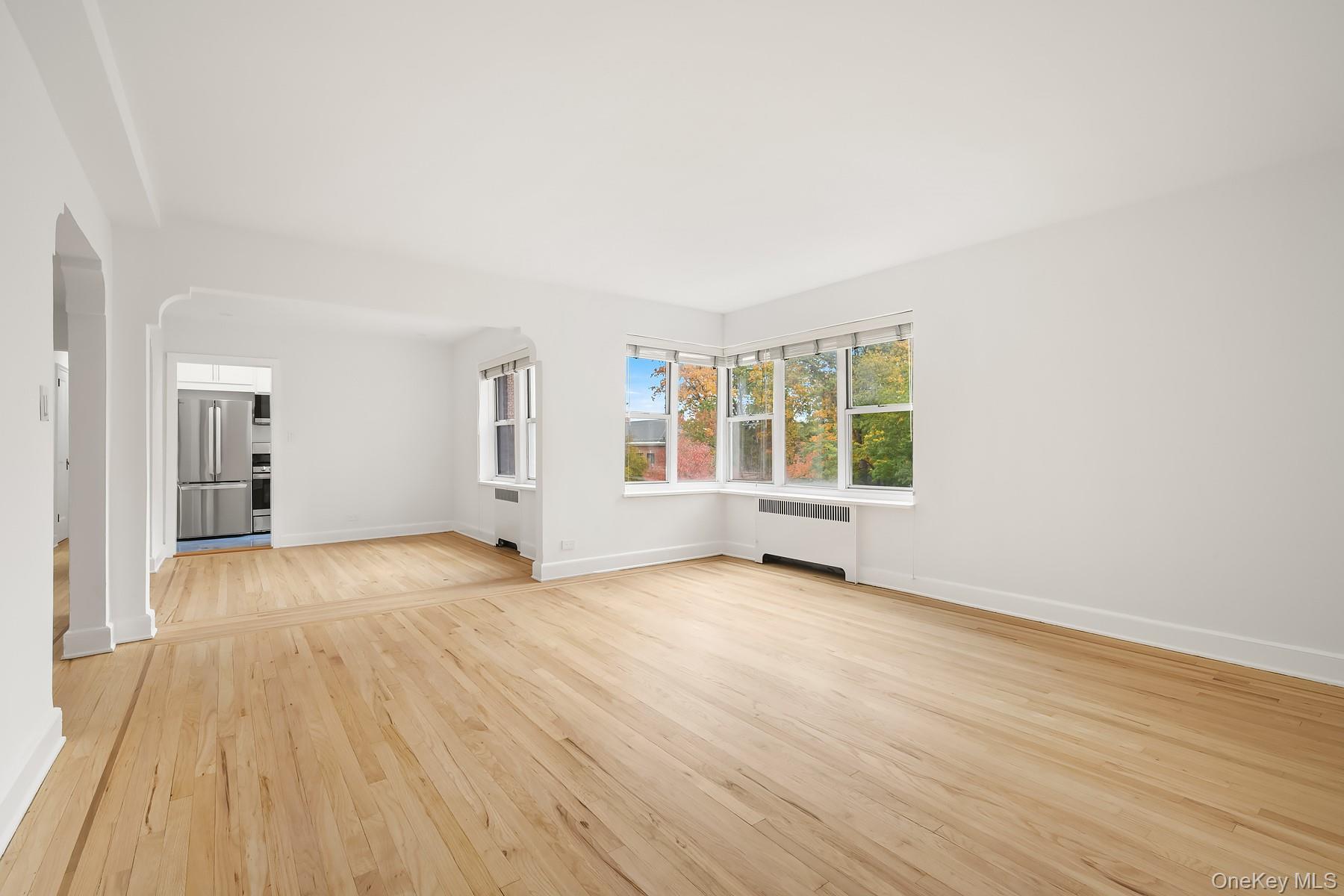 #8 photo, 5430 Netherland Avenue, ブロンクス区 Bronx , NY 10471