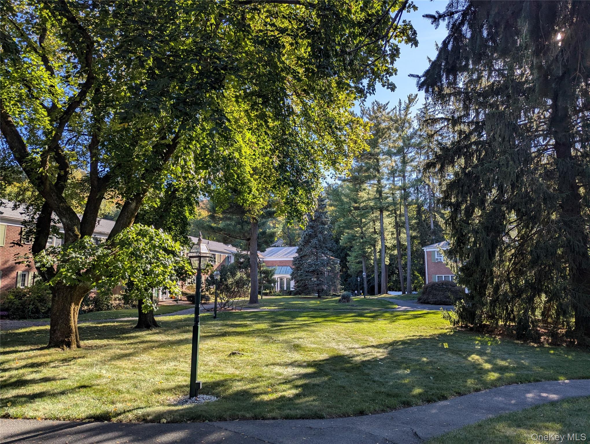 #4 photo, 600 Bedford, Pleasantville , NY 10570