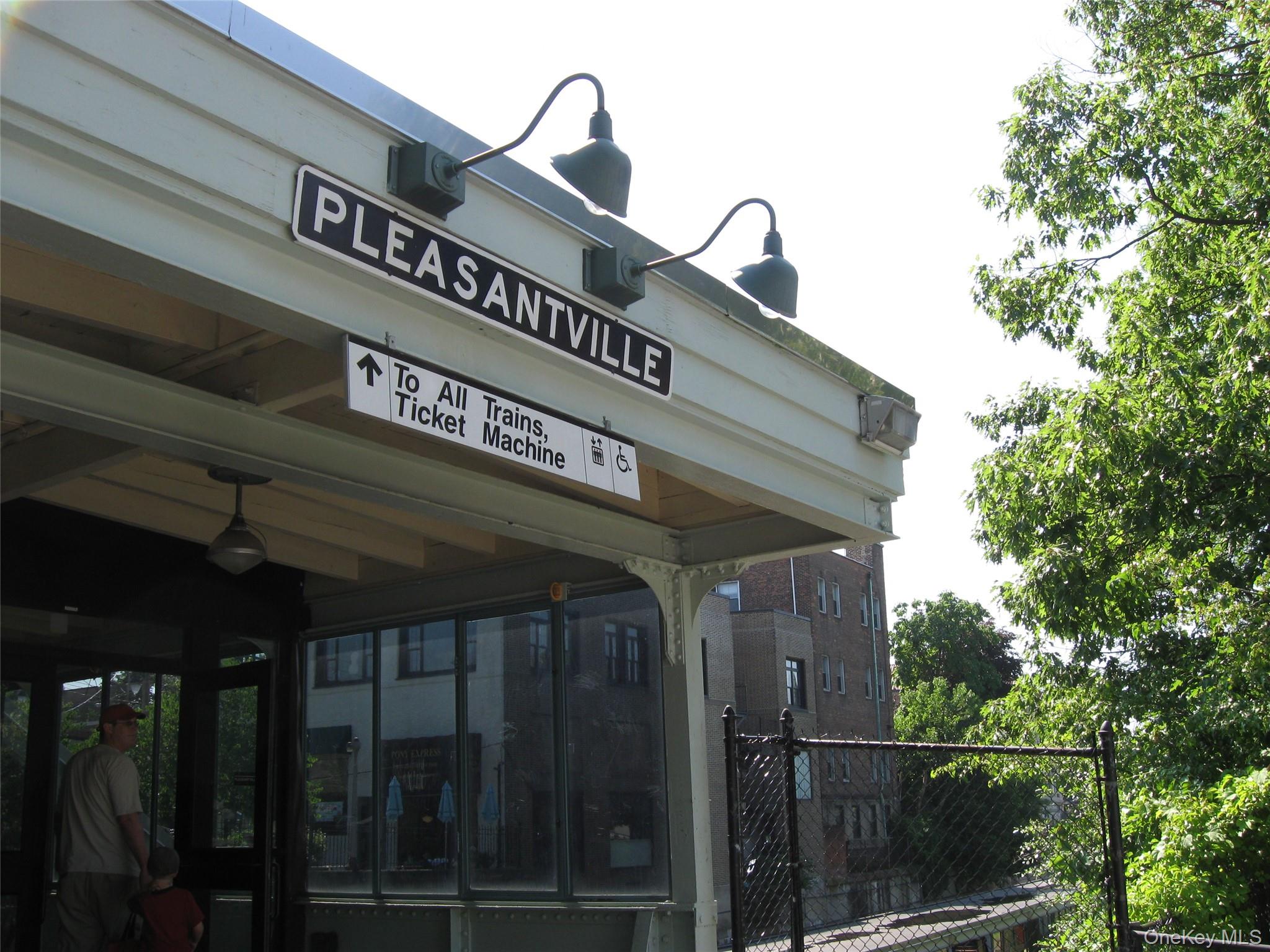 #8 photo, 600 Bedford, Pleasantville , NY 10570