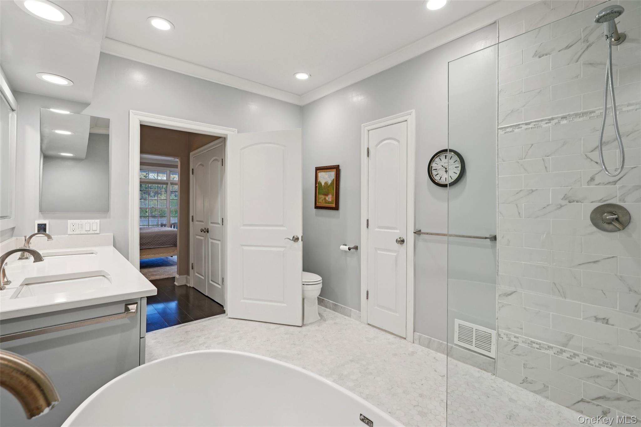 #16 photo, 15 Arrowwood Circle, Rye Brook , NY 10573