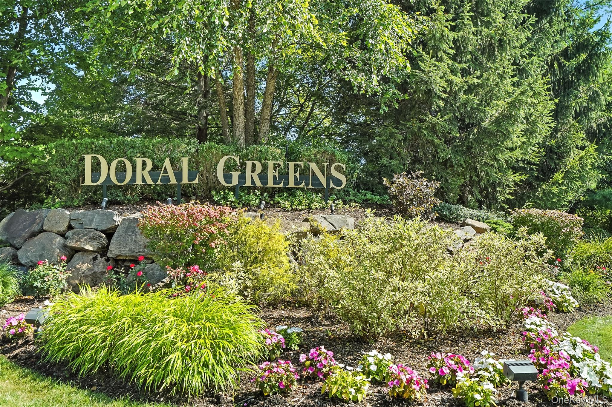 #2 photo, 15 Arrowwood Circle, Rye Brook , NY 10573