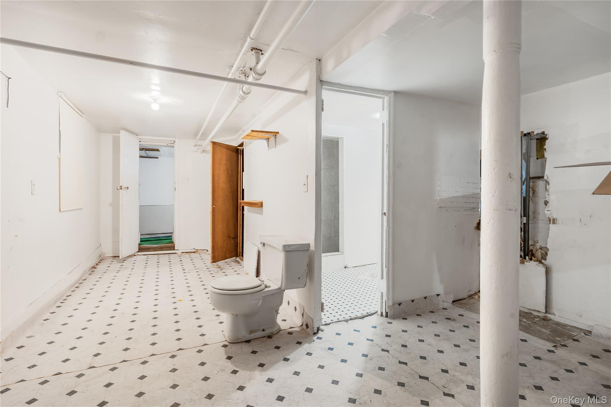 #15 photo, 10437 125th Street, クイーンズ区 Richmond Hill , NY 11419