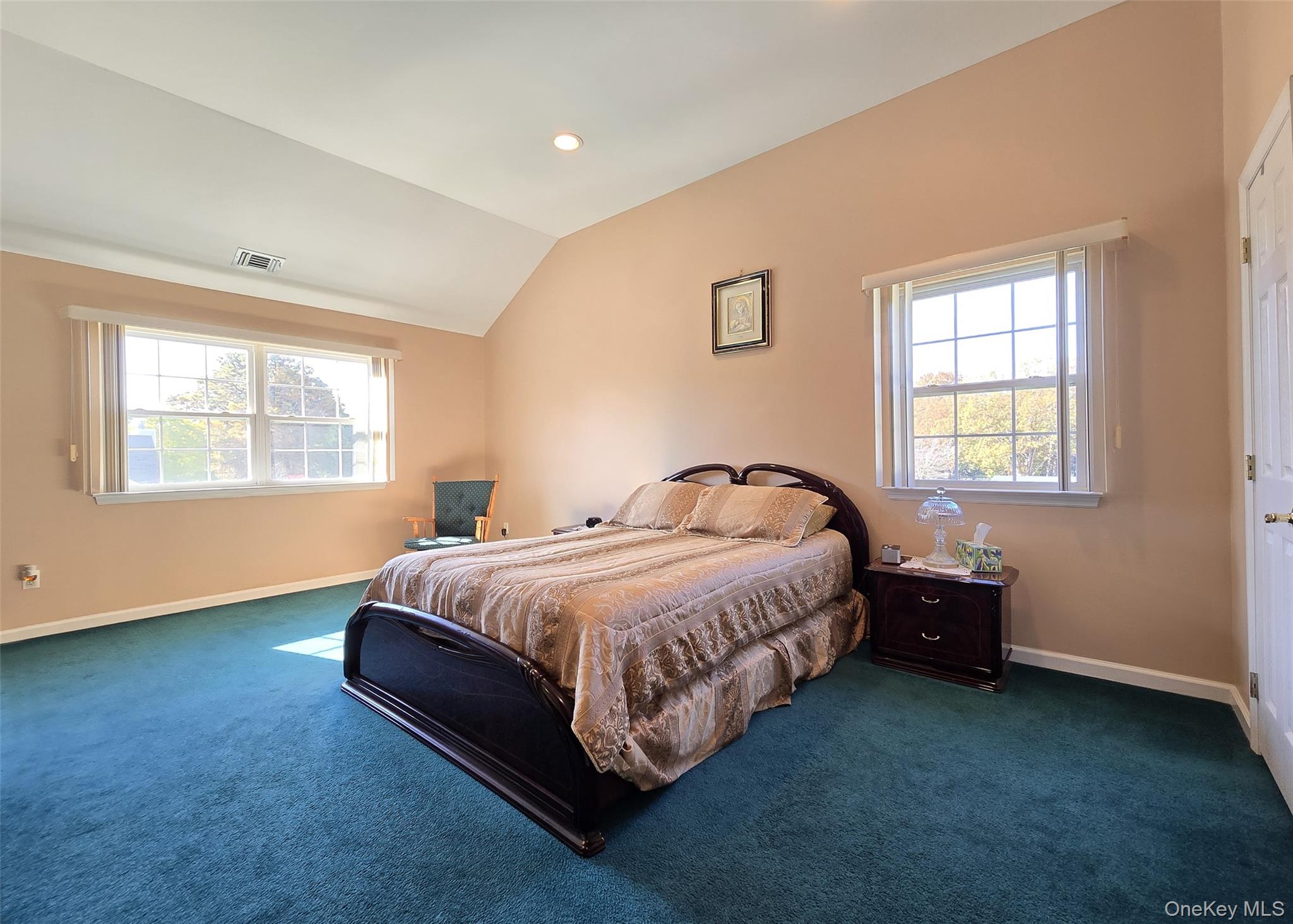 #14 photo, 5 North Street, サフォーク郡 Coram , NY 11727