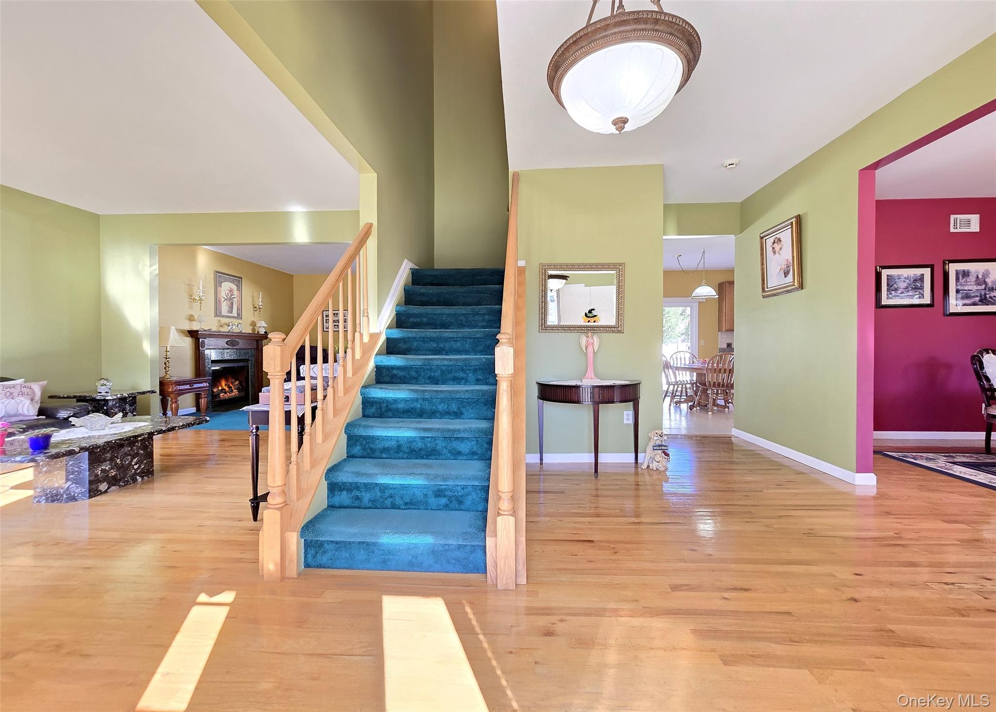 #4 photo, 5 North Street, サフォーク郡 Coram , NY 11727