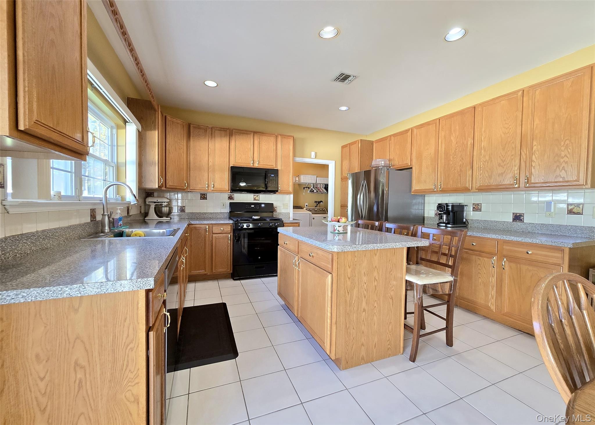 #9 photo, 5 North Street, サフォーク郡 Coram , NY 11727