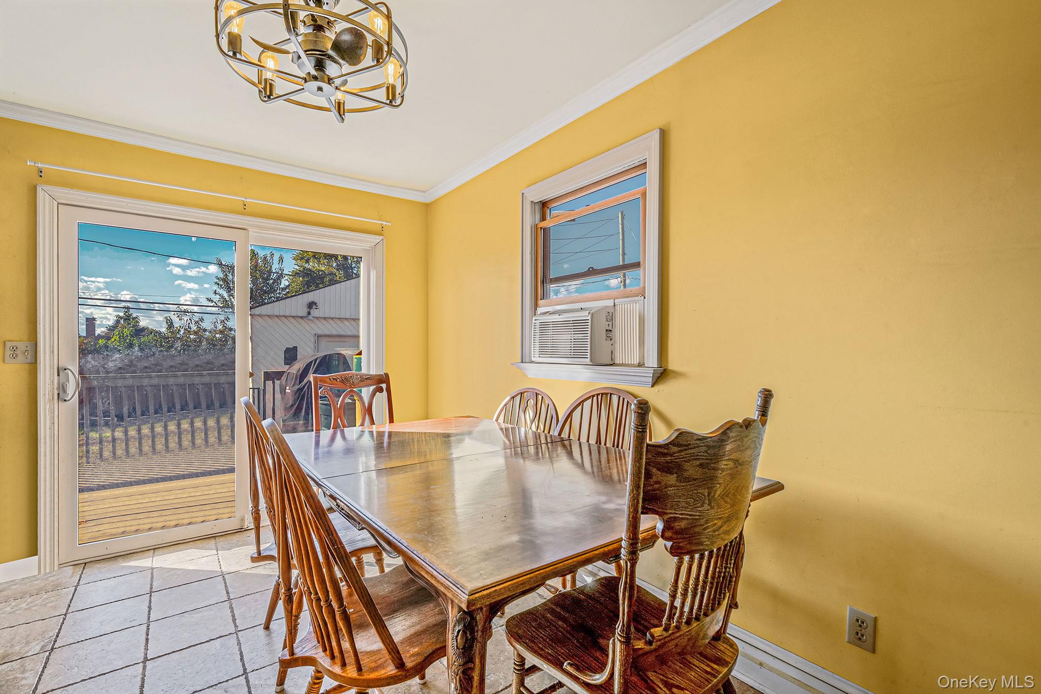 #5 photo, 712 Pineneck Road, ナッソー郡 Seaford , NY 11783