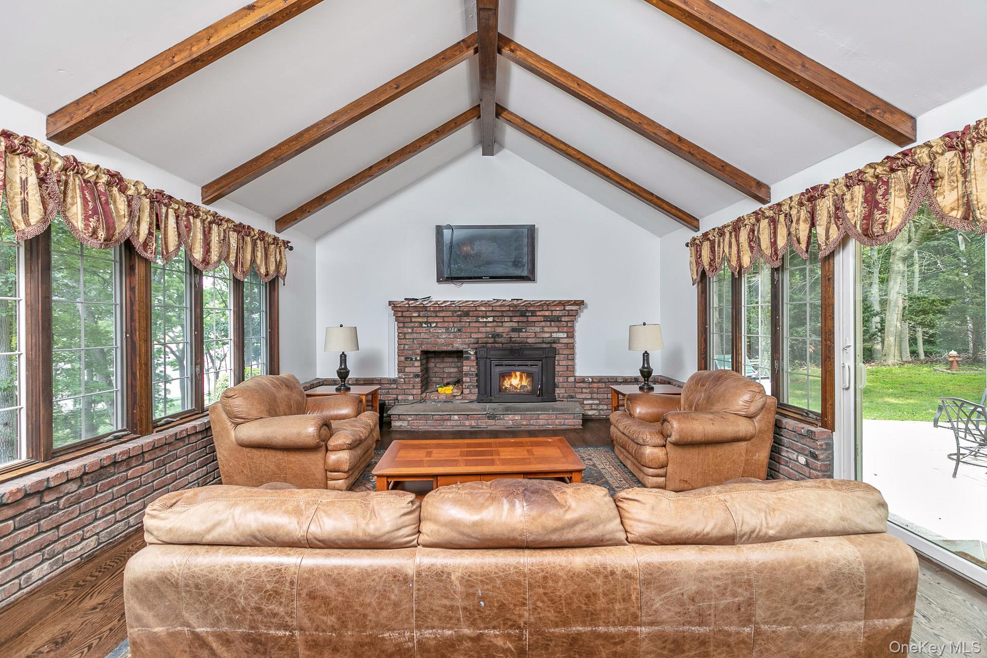 #10 photo, 451 River Road, サフォーク郡 Nissequogue , NY 11780