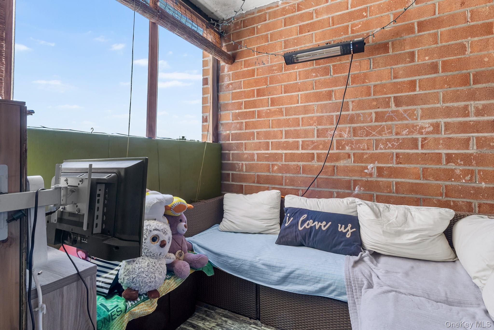 #13 photo, 20 Wendell Avenue, Hempstead , NY 11550