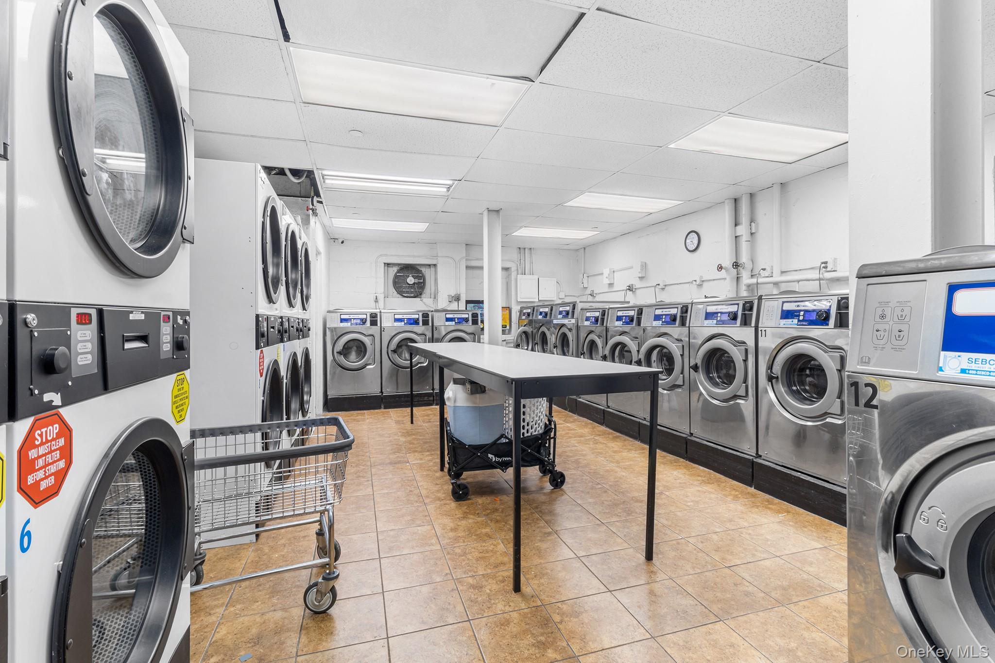 #18 photo, 20 Wendell Avenue, Hempstead , NY 11550