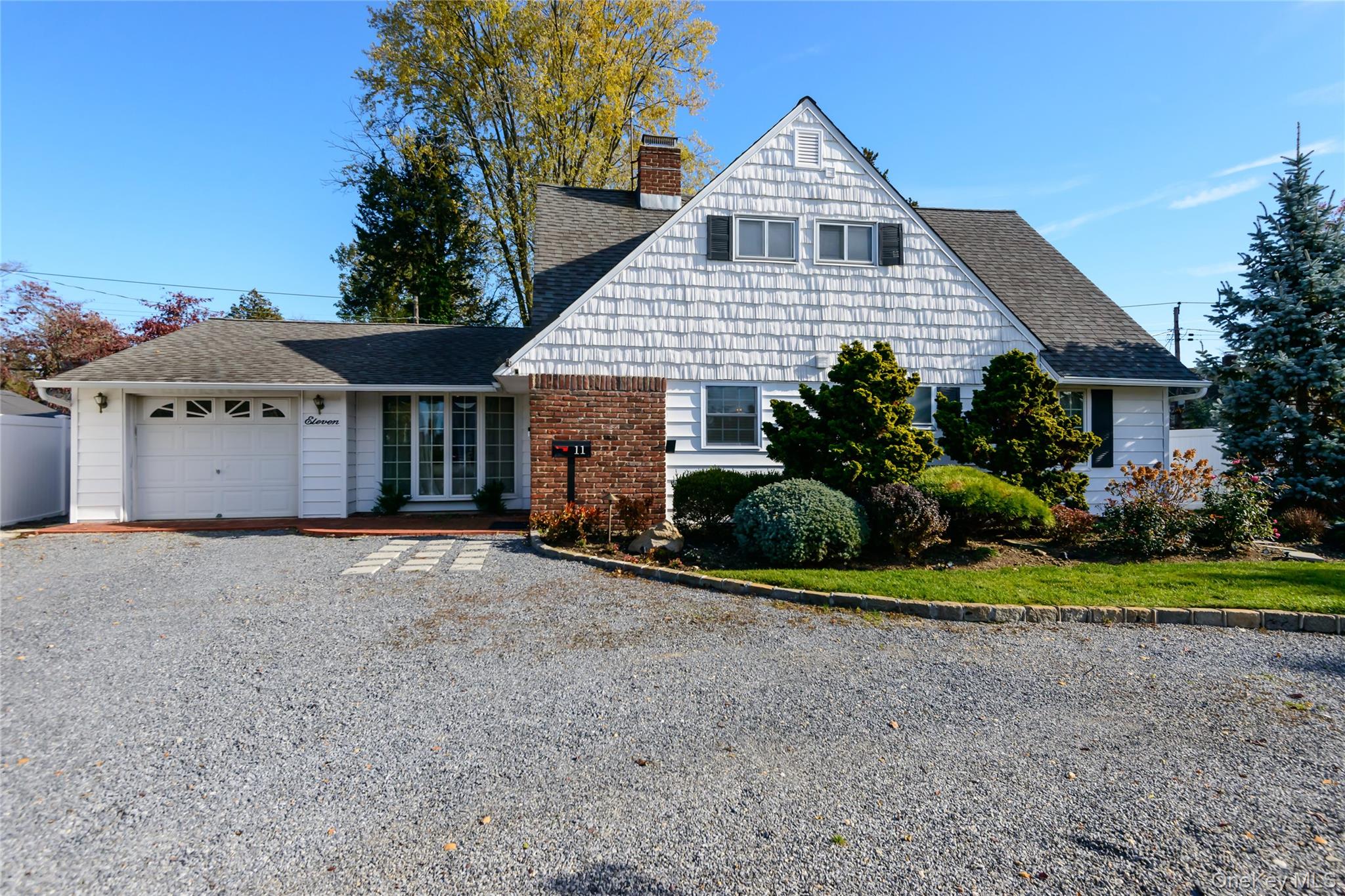 #1 photo, 11 Foster Lane, ナッソー郡 Westbury , NY 11590