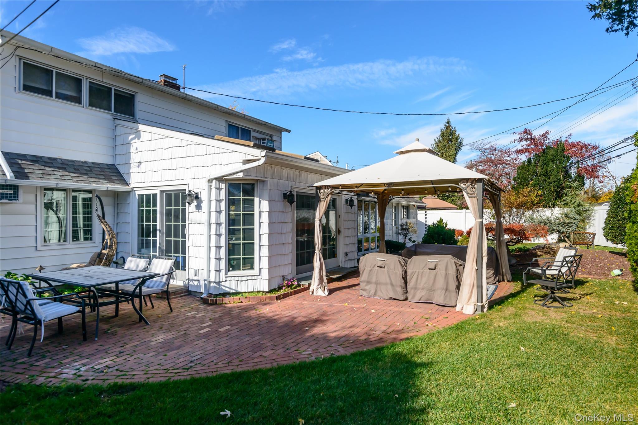 #14 photo, 11 Foster Lane, ナッソー郡 Westbury , NY 11590