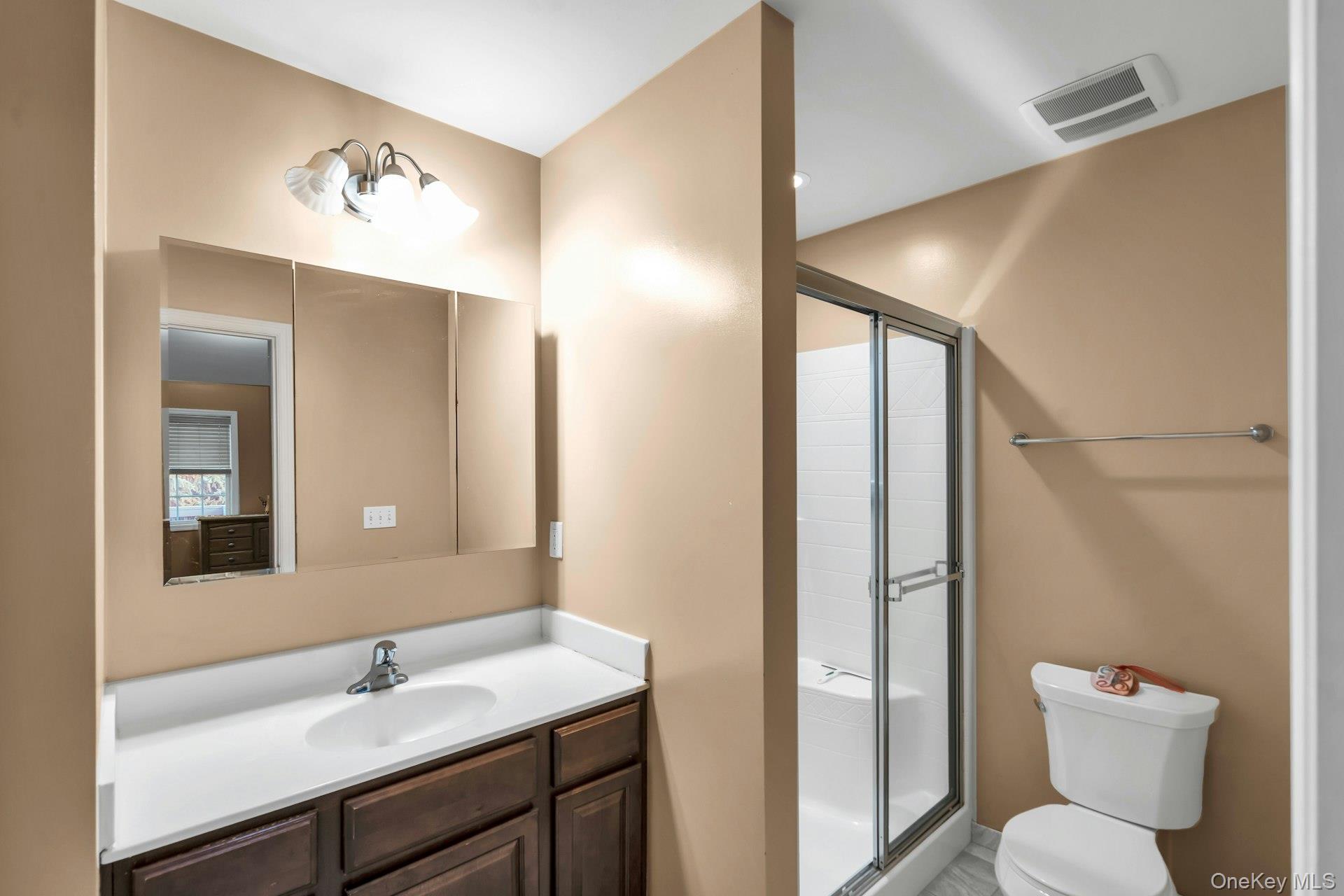 #13 photo, 1120 Willow Lane, ナッソー郡 Valley Stream , NY 11580