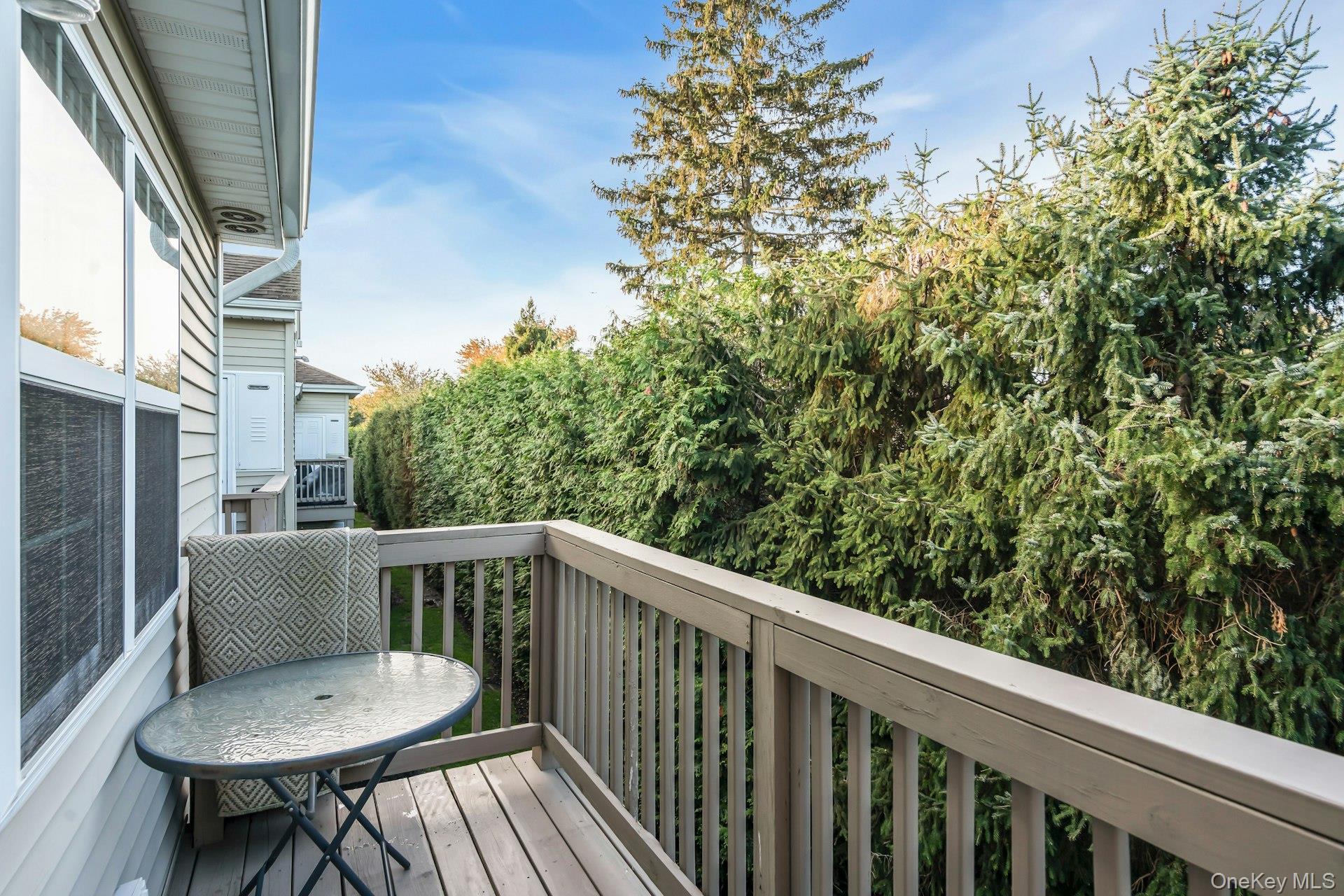 #15 photo, 1120 Willow Lane, ナッソー郡 Valley Stream , NY 11580