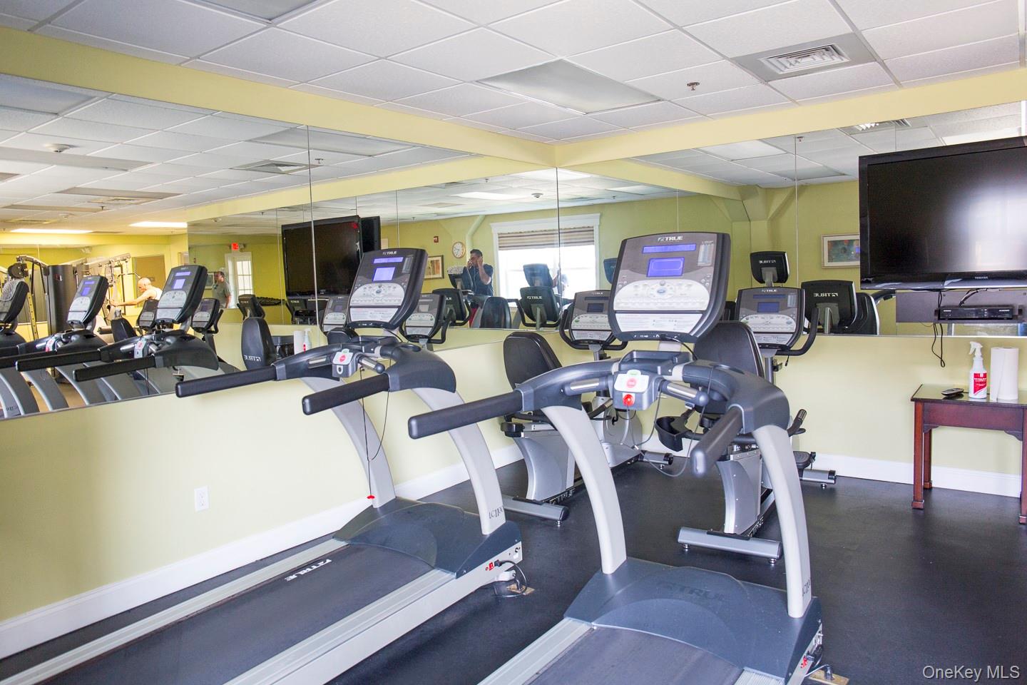 #19 photo, 1120 Willow Lane, ナッソー郡 Valley Stream , NY 11580