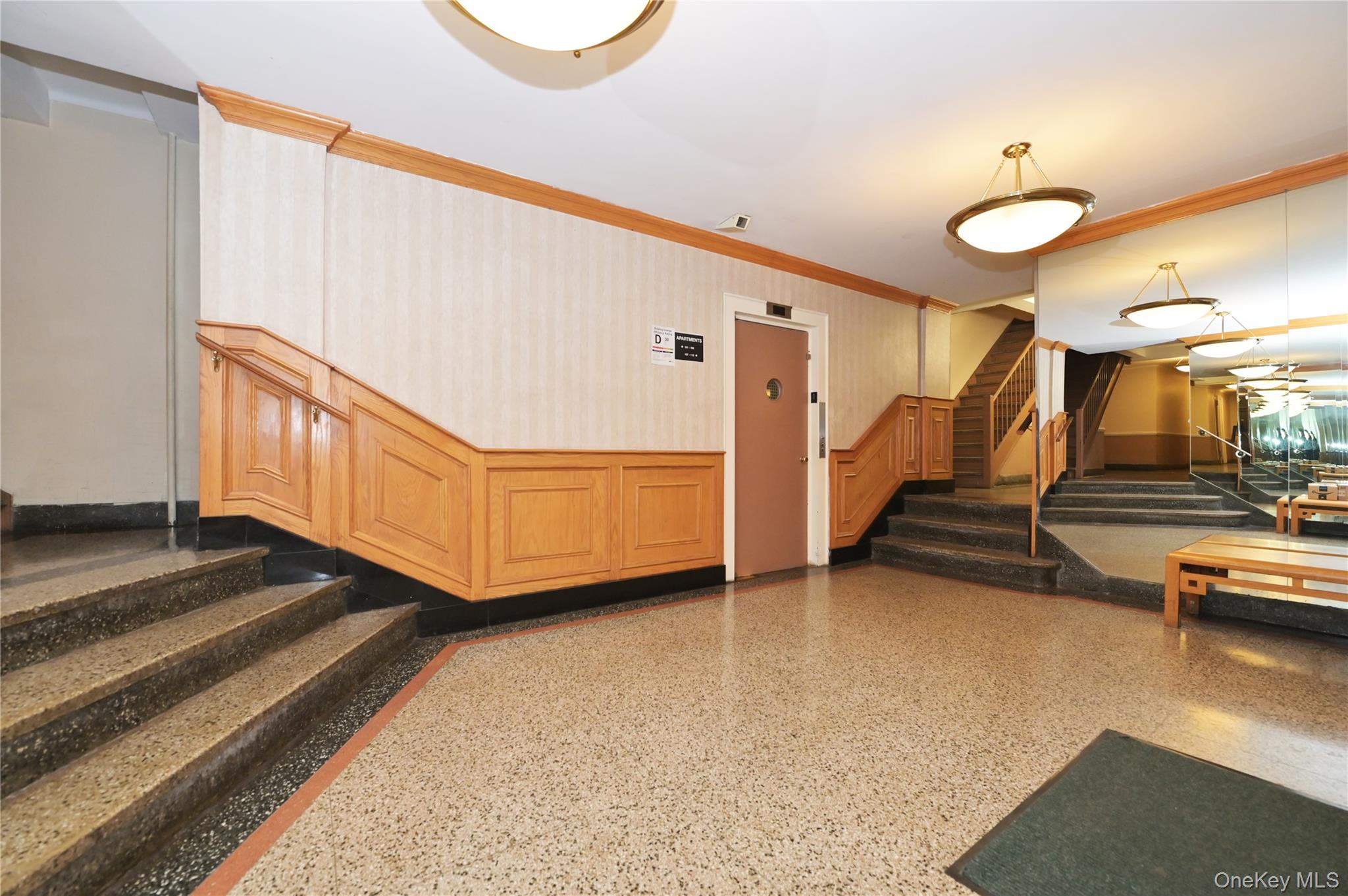 #11 photo, 139-09 84th Drive, クイーンズ区 Briarwood , NY 11435