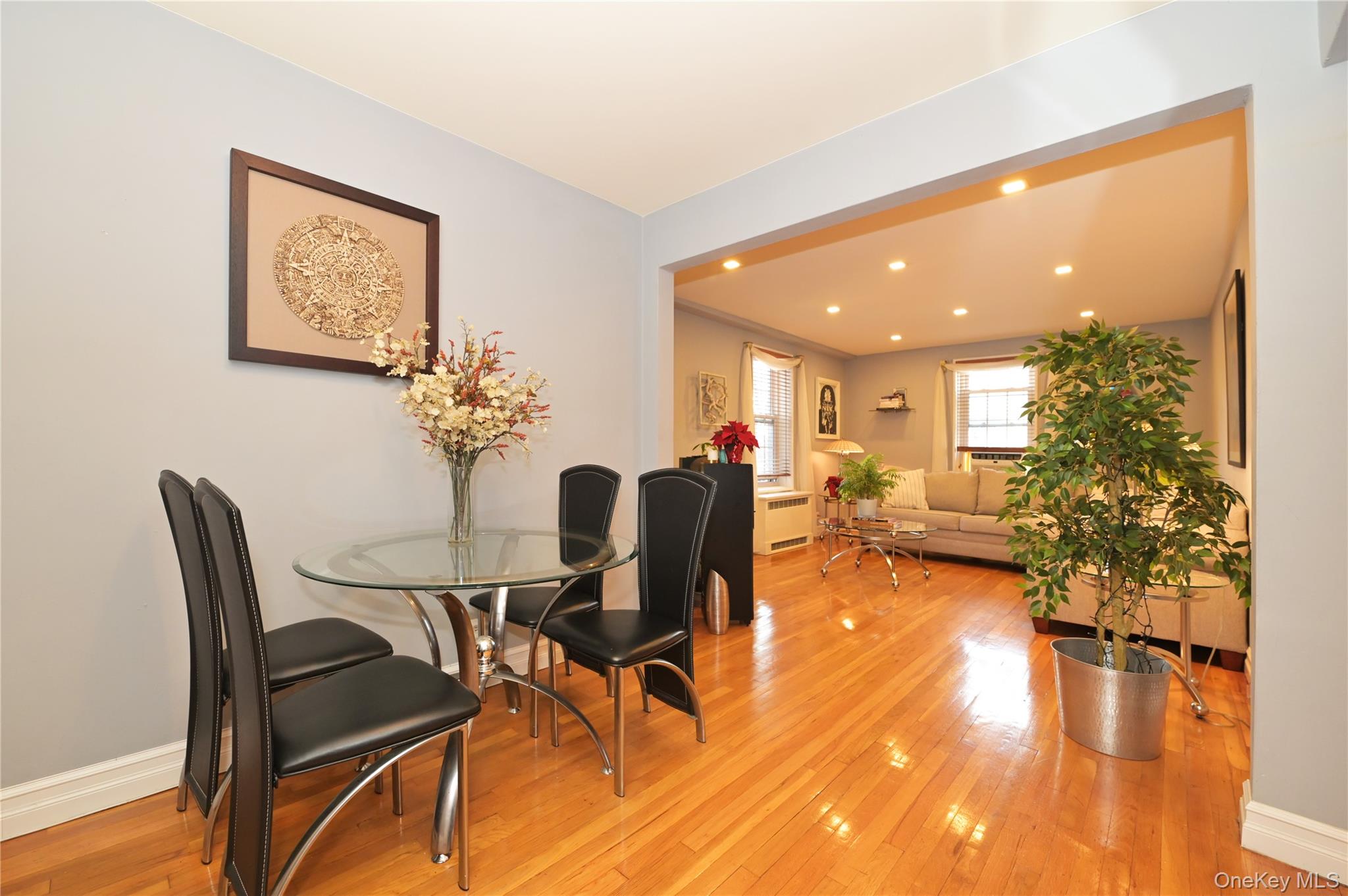 #3 photo, 139-09 84th Drive, クイーンズ区 Briarwood , NY 11435