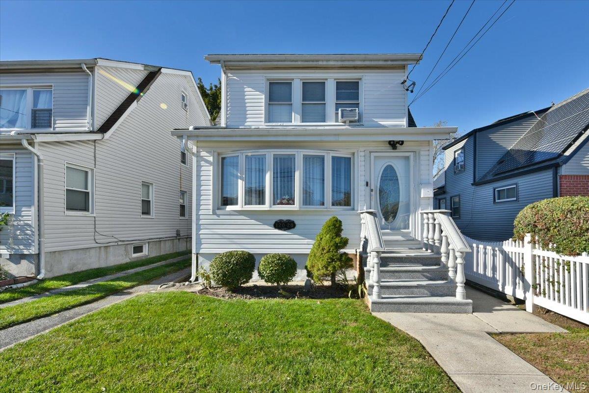 #1 photo, 120-20 194th Street, クイーンズ区 Saint Albans , NY 11412